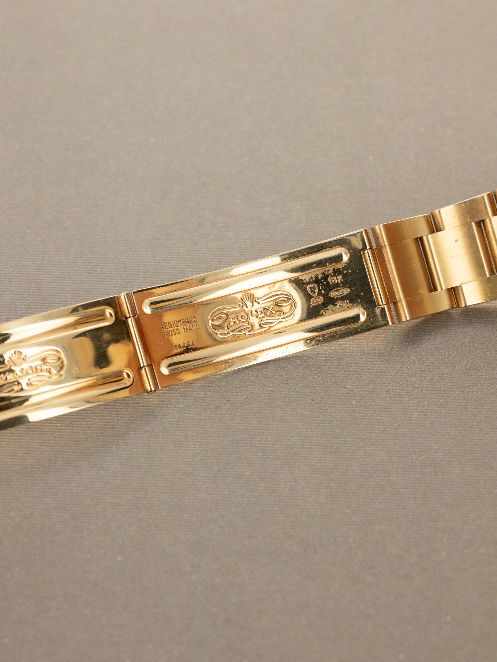 Rolex Daytona Ref. 16528 - 'Inverted 6' Dial Unpolished