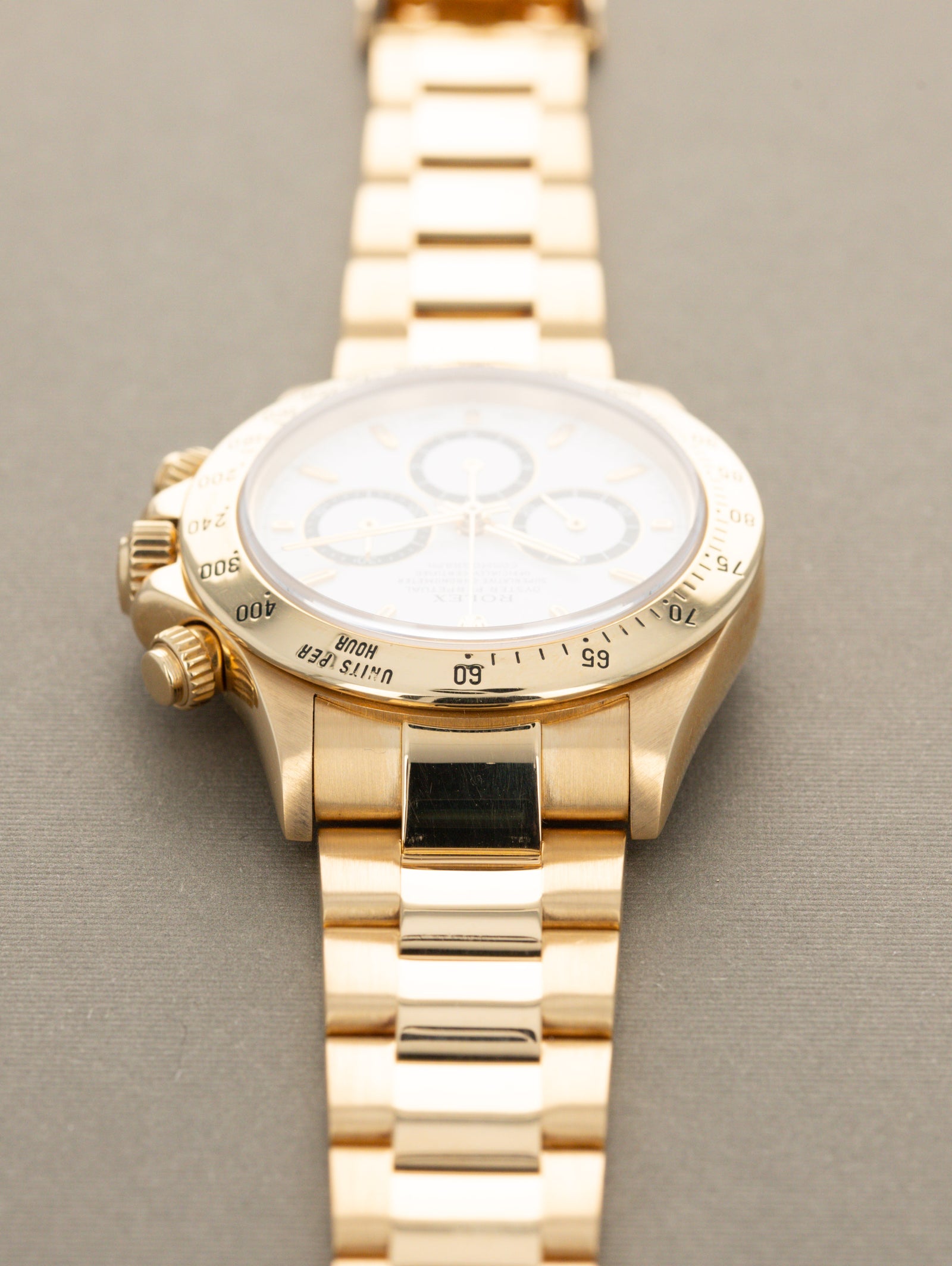 Rolex Daytona Ref. 16528 - 'Inverted 6' Dial