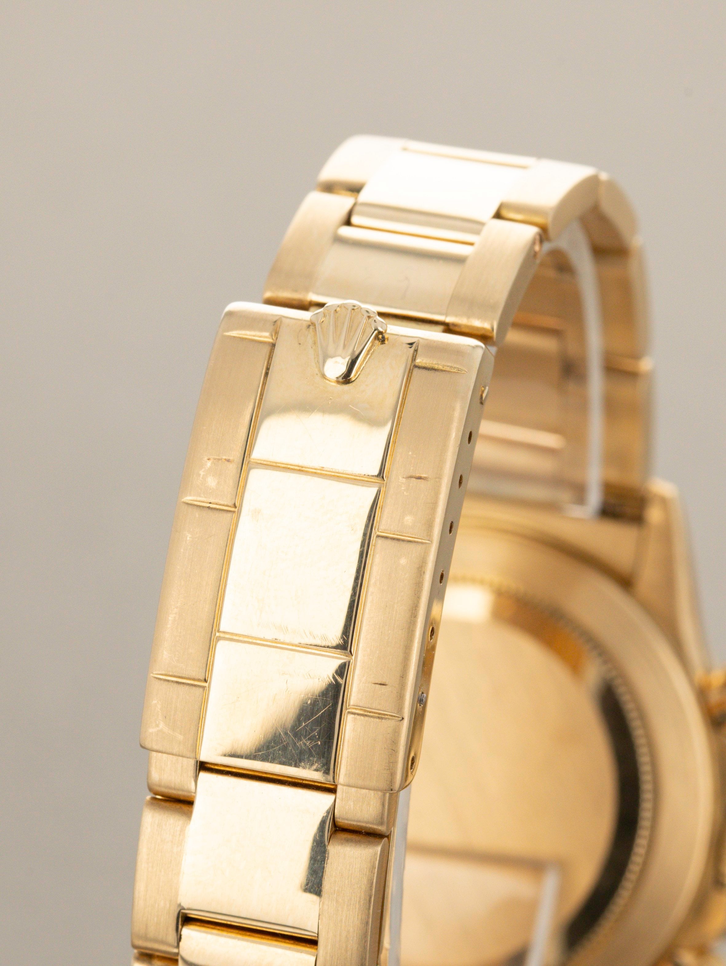 Rolex Daytona Ref. 16528 - 'Floating Cosmograph' Porcelain Dial