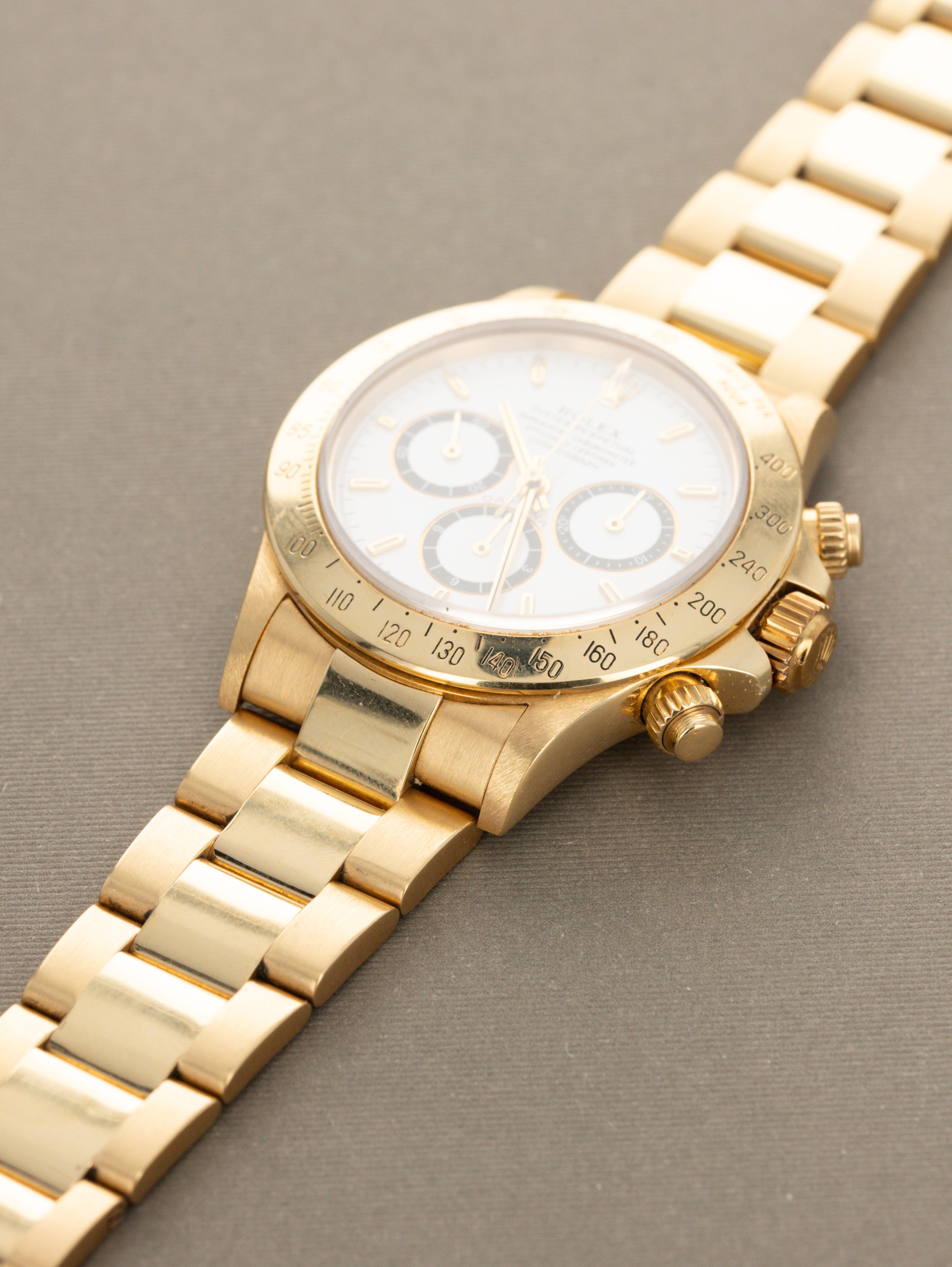 Rolex Daytona Ref. 16528 - 'Inverted 6' Dial
