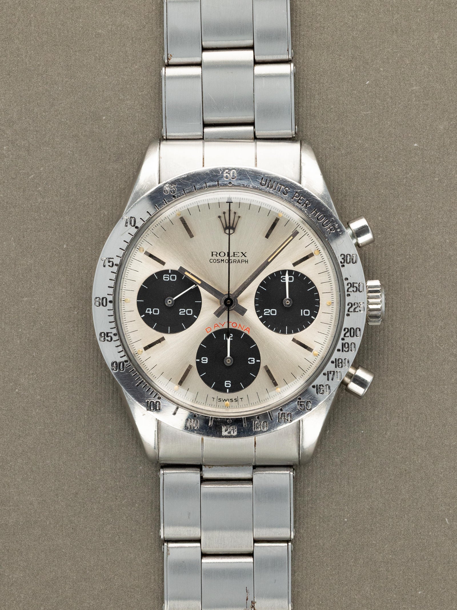 Rolex Daytona Ref. 6239 - 'Cherry Red' Siver Panda Dial