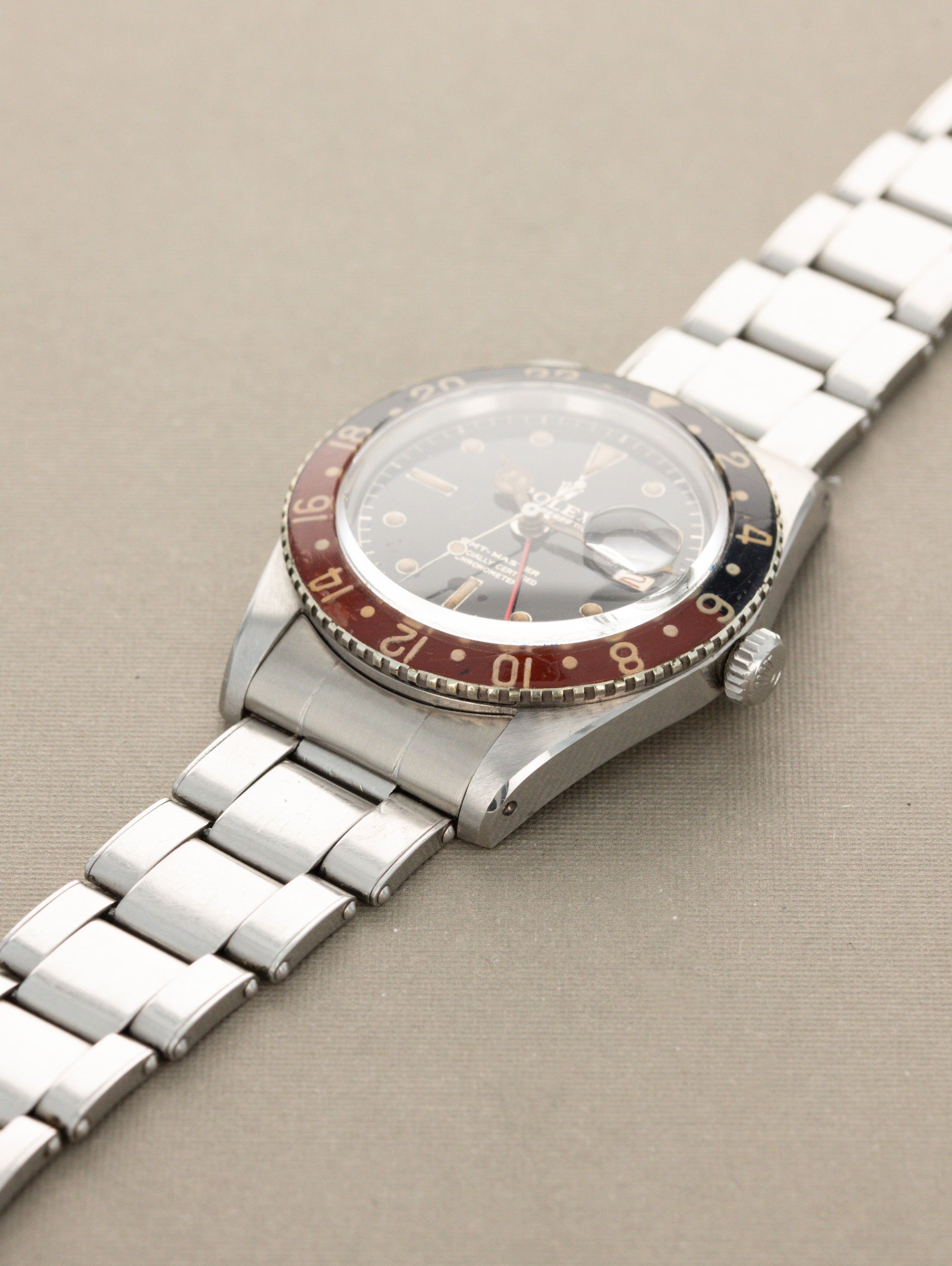 Rolex GMT-Master Ref. 6542 - 'Bakelite' Bezel
