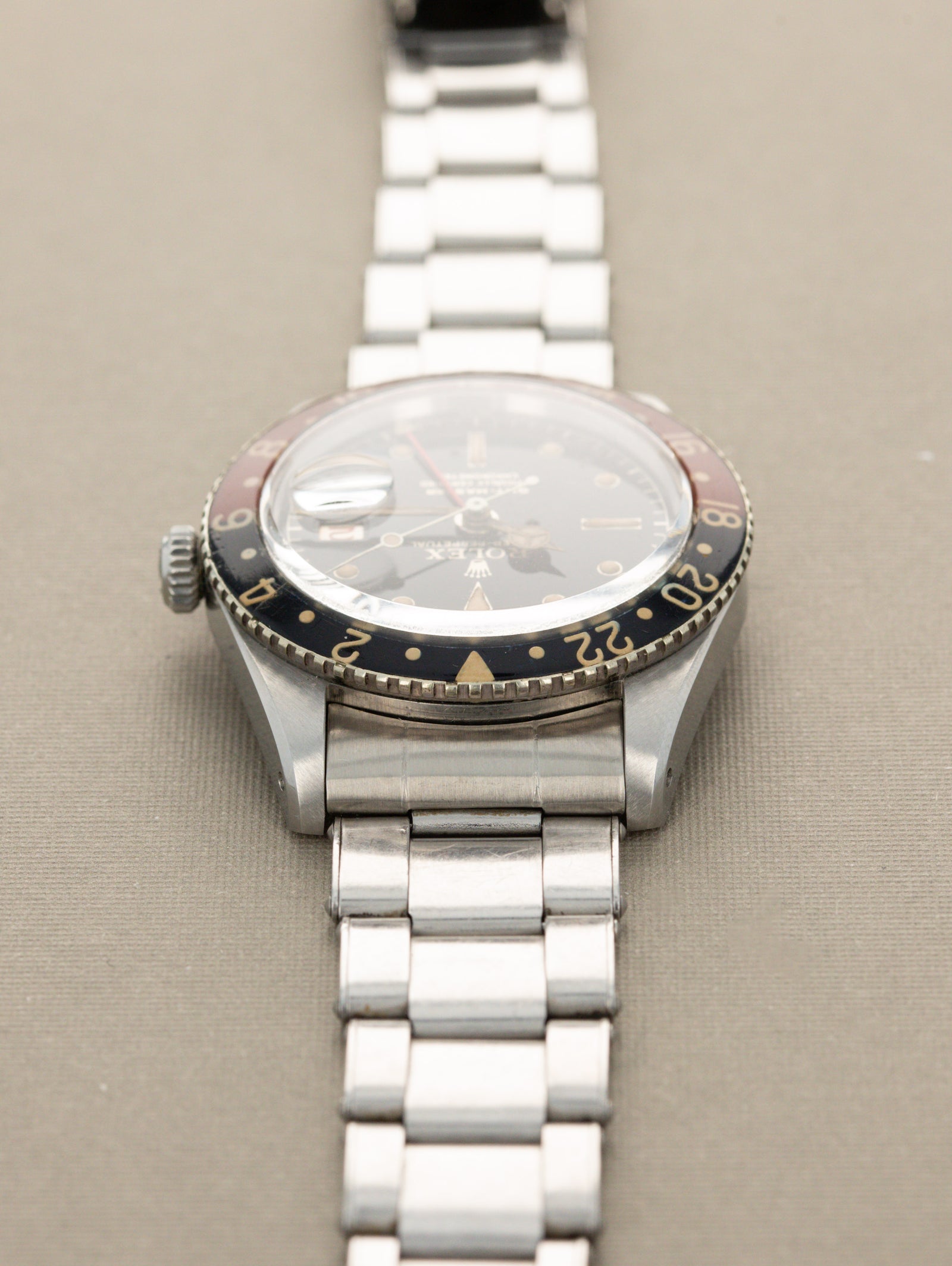 Rolex GMT-Master Ref. 6542 - 'Bakelite' Bezel