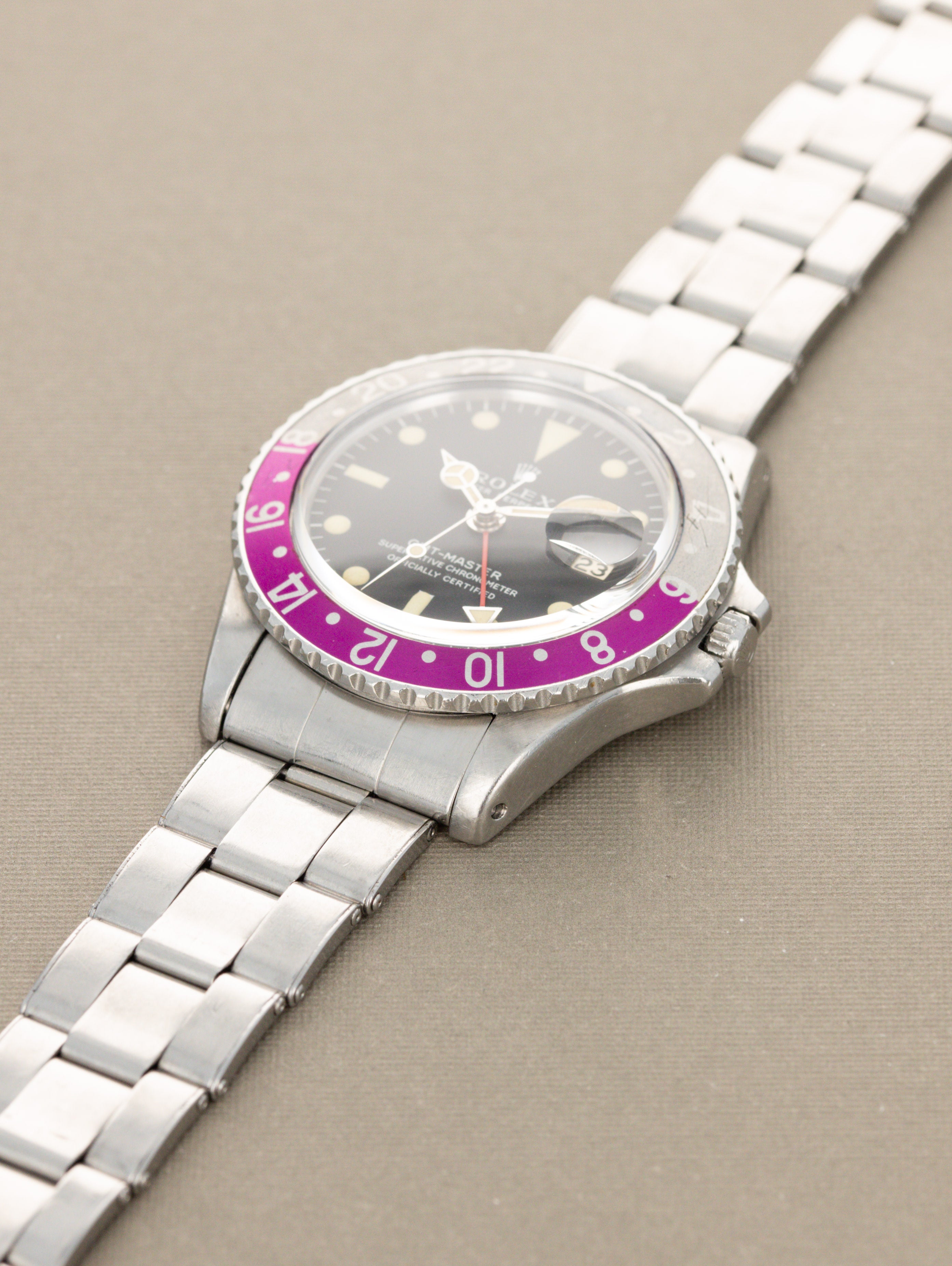 Rolex GMT-Master Ref. 1675 - 'MK1 Long-E' Dial w/ 'Fuchsia' Bezel