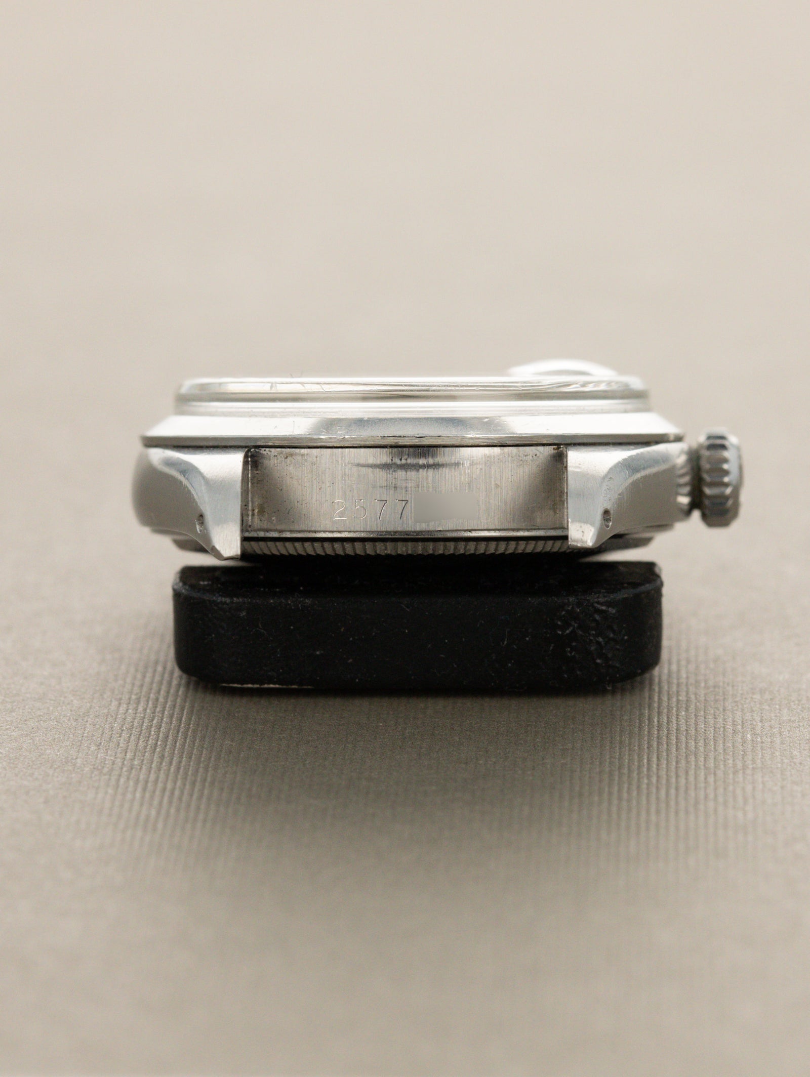 Rolex Oyster Perpetual Date Ref. 1500 - Tropical 'Gilt' Dial