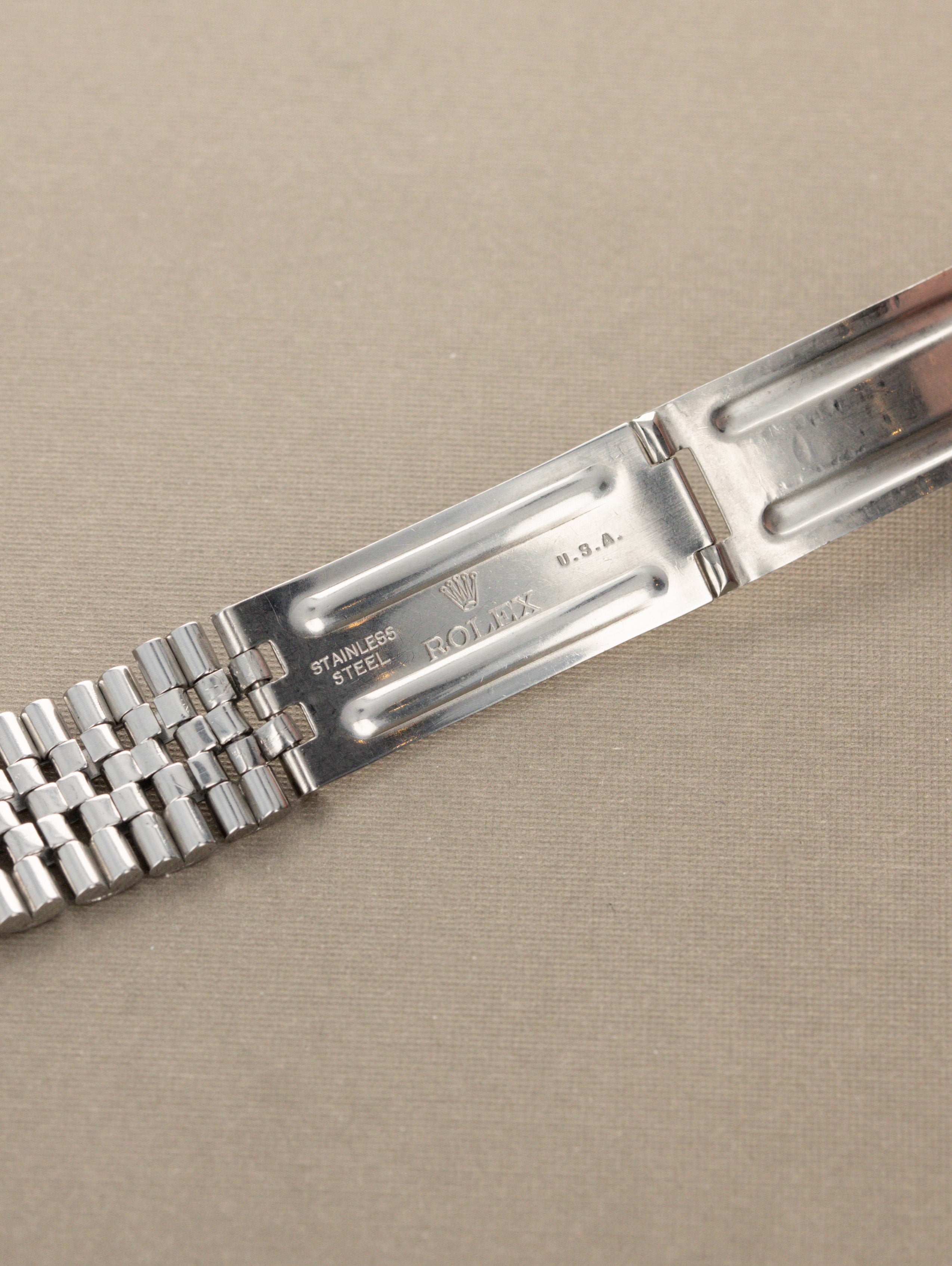 Rolex Oyster Ref. 6424 - 'Jumbo' Black 'Gilt ' Dial