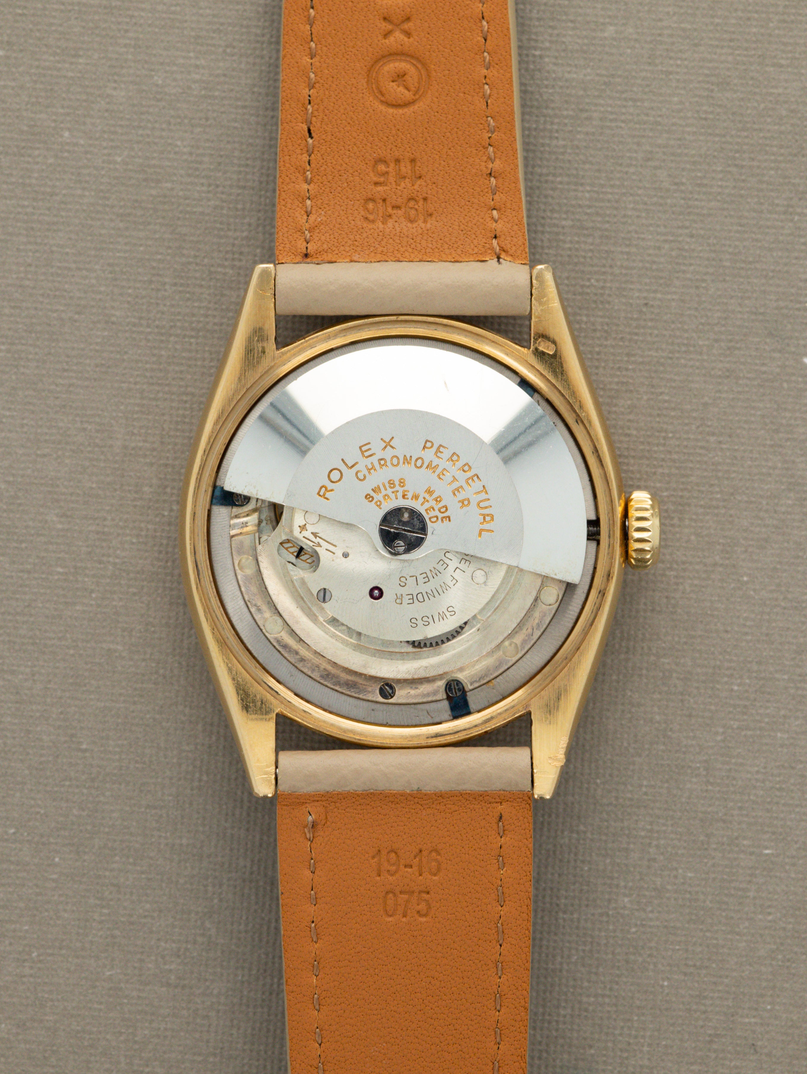 Rolex Oyster Perpetual Ref. 6084 - Non-Luminous 'Cream' Dial Unpolished