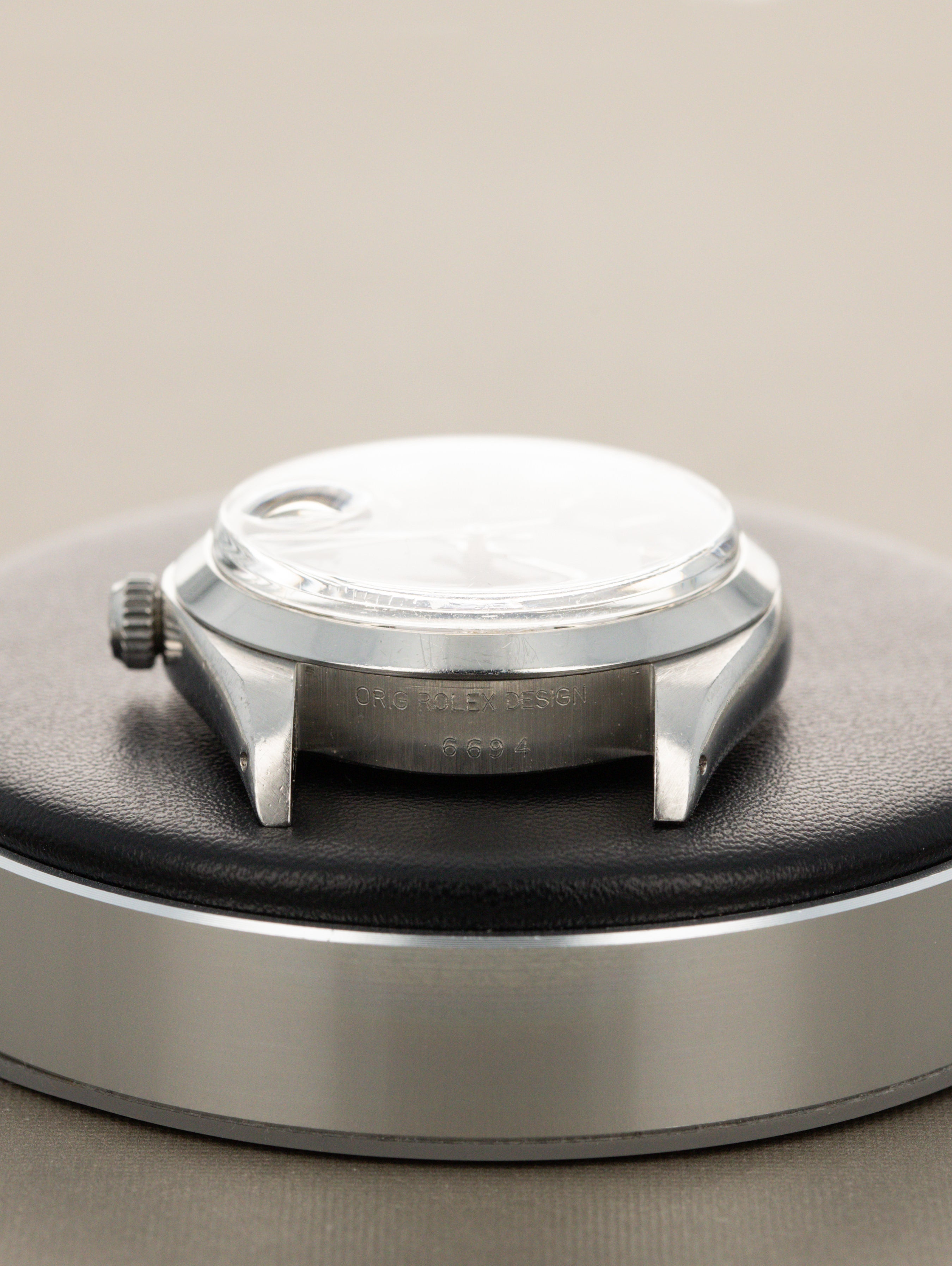 Rolex Oysterdate Ref. 6694 - Gloss Black Dial Unpolished