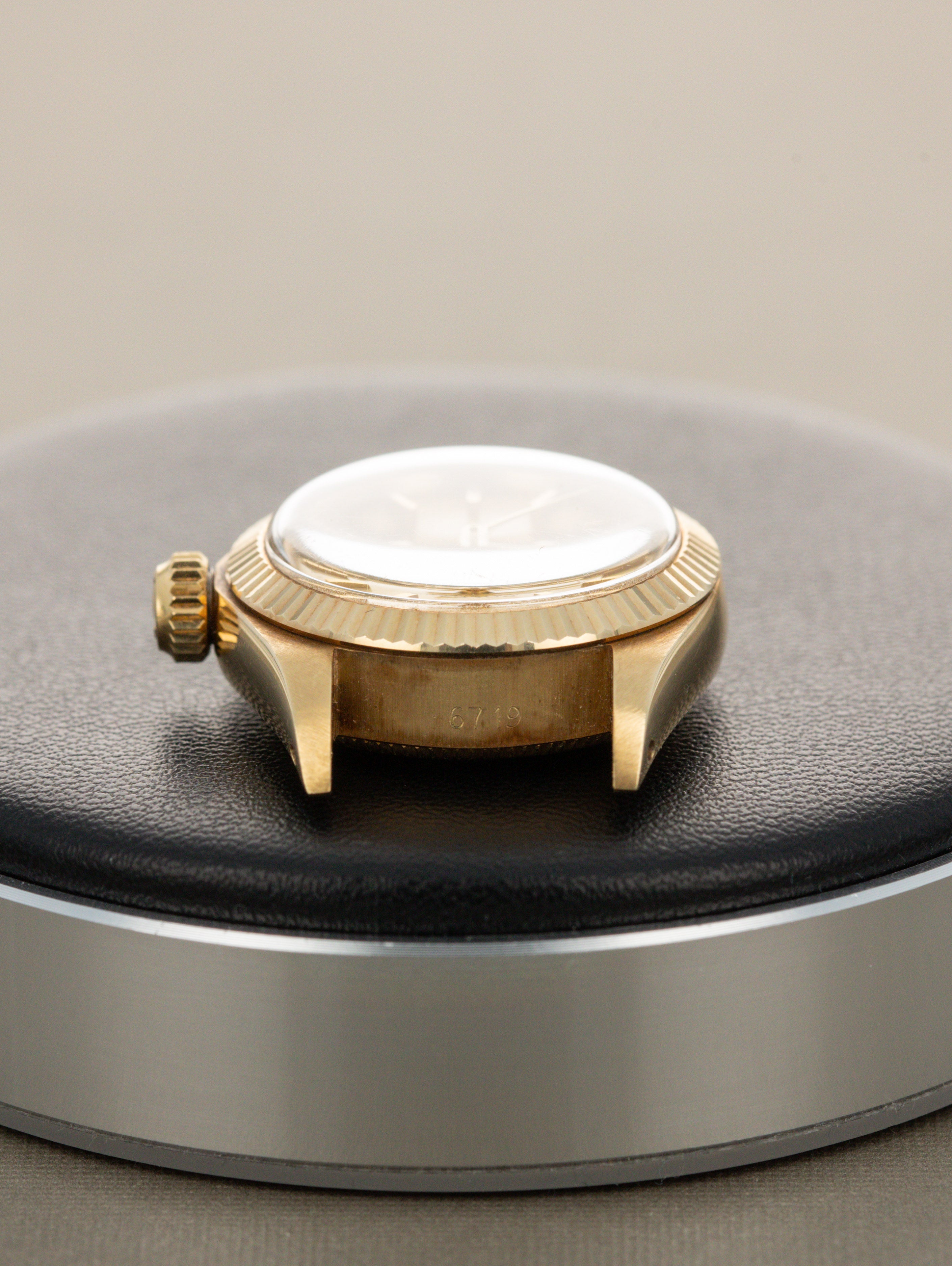 Rolex Oyster Perpetual Ref. 6719 'Tiffany & Co.' - Sunburst Champagne Dial Unpolished