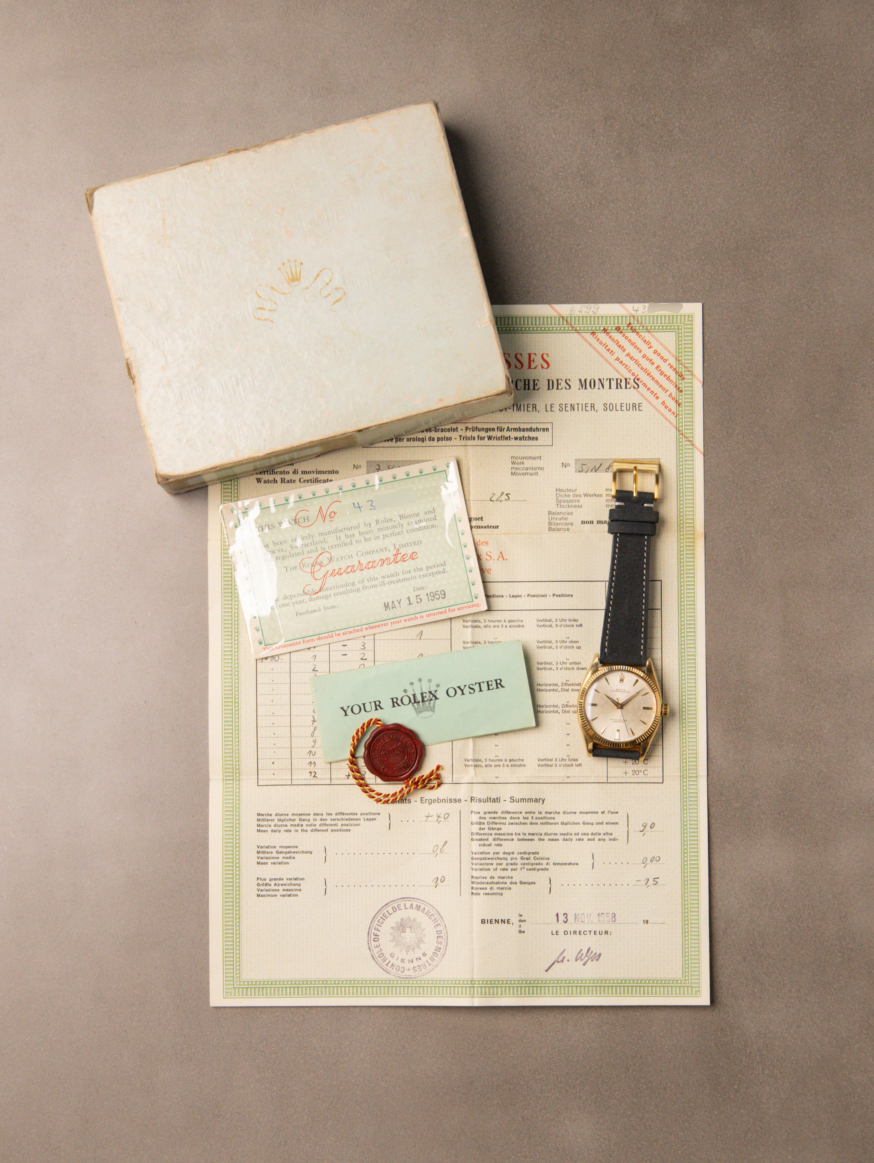 Rolex Oyster Perpetual Ref. 6599 'Jumbo' - Sunburst Silver Dial w/ Box & Papers