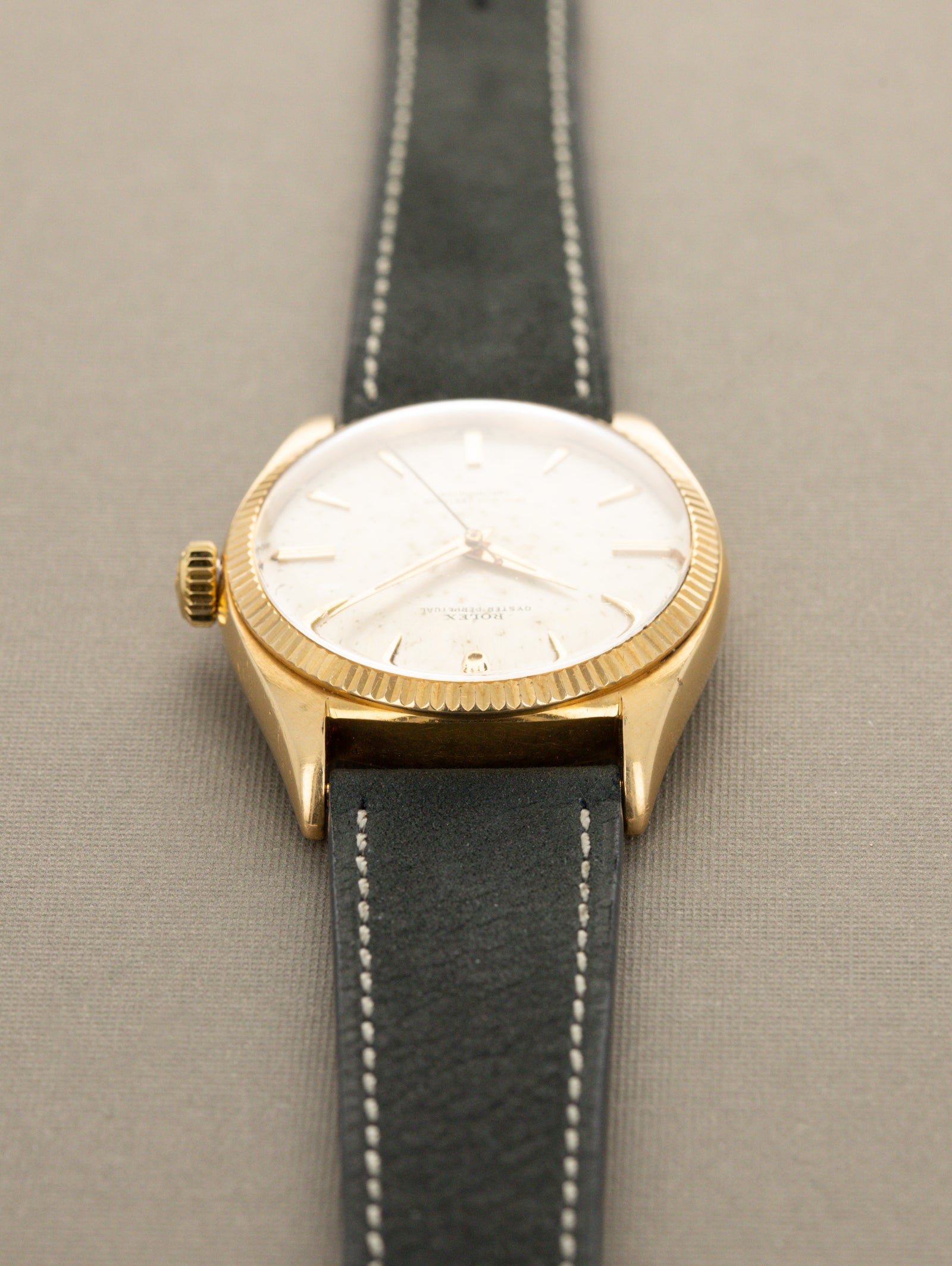 Rolex Oyster Perpetual Ref. 6599 'Jumbo' - Sunburst Silver Dial w/ Box & Papers