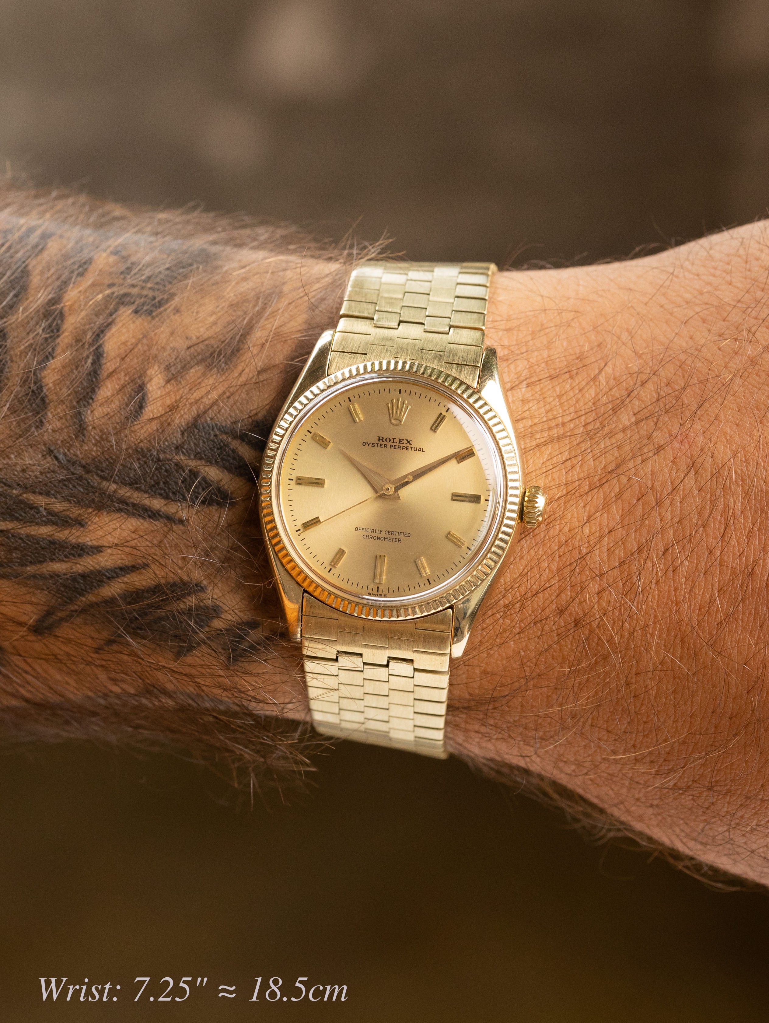 Rolex Oyster Perpetual Ref. 6567 - Champagne 'Concentric' Dial