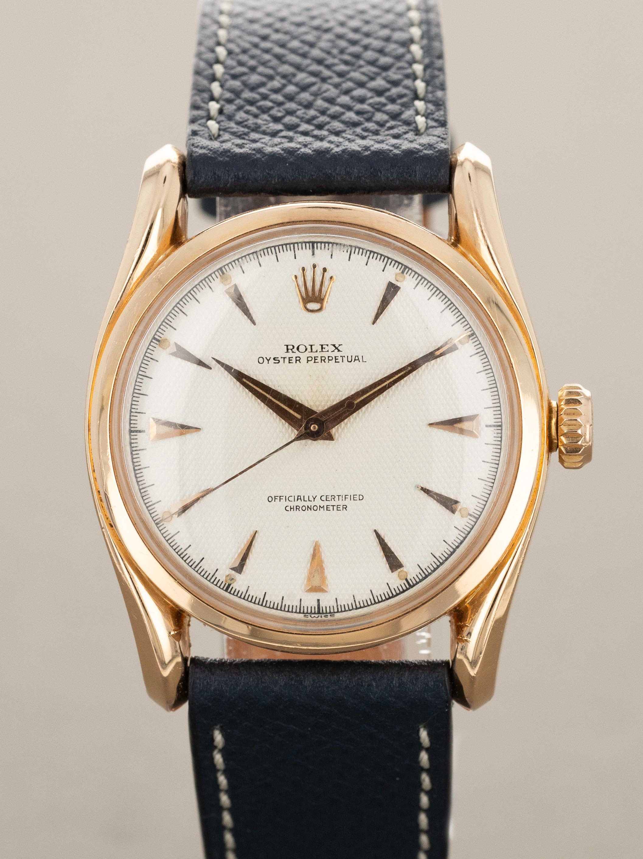 Rolex Oyster Perpetual Ref. 6090 - 'Bombe' Lug