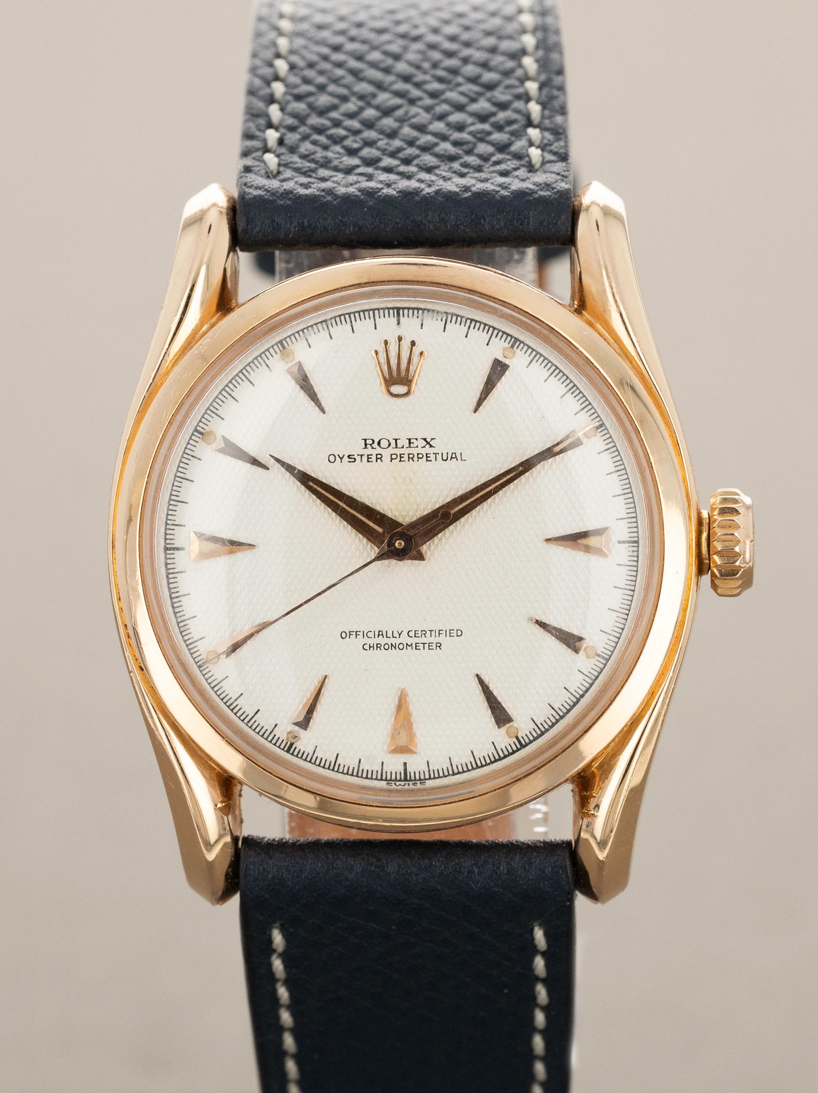 Rolex Oyster Perpetual Ref. 6090 - 'Bombe' Lug