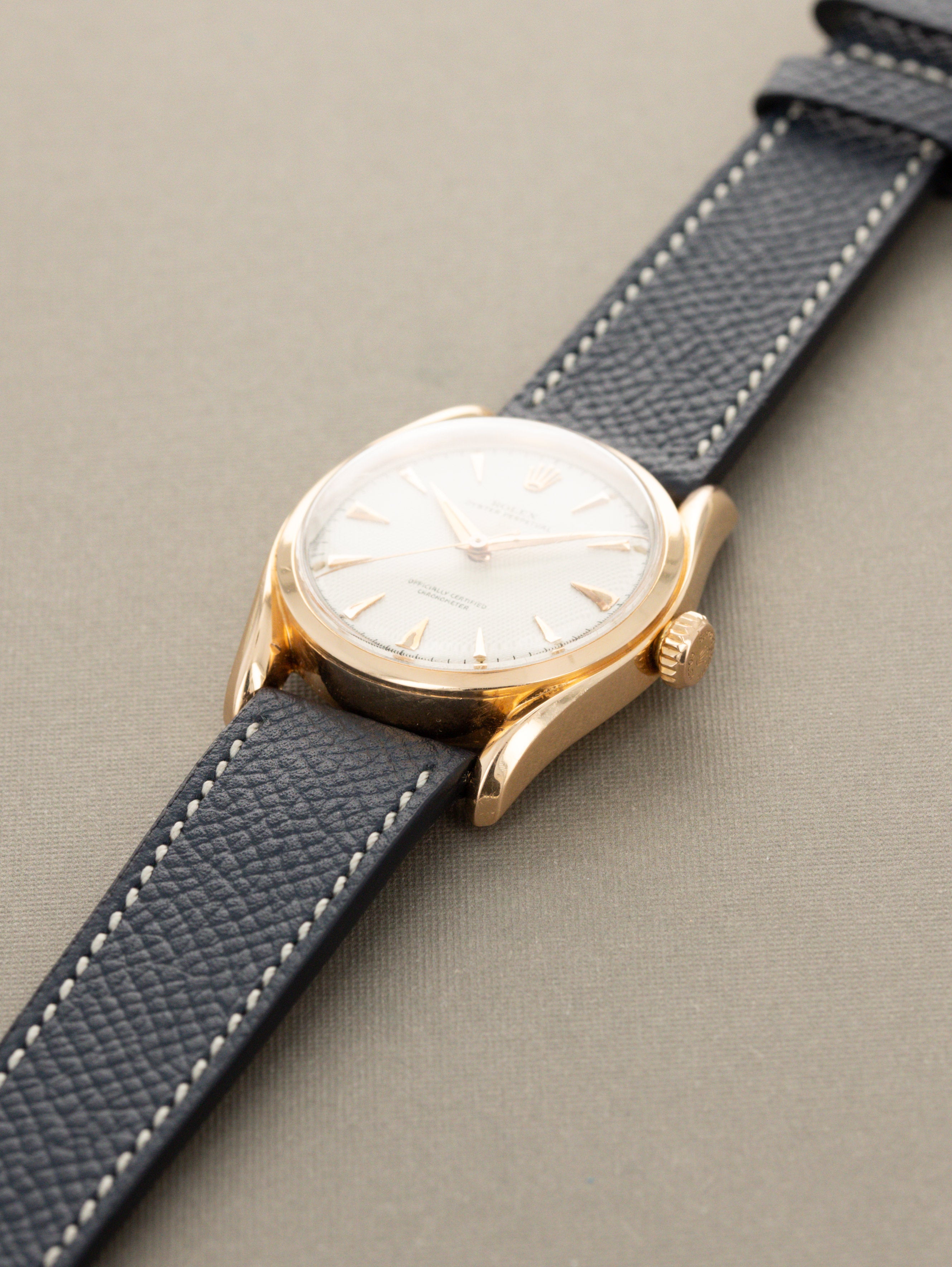 Rolex Oyster Perpetual Ref. 6090 - 'Bombe' Lug