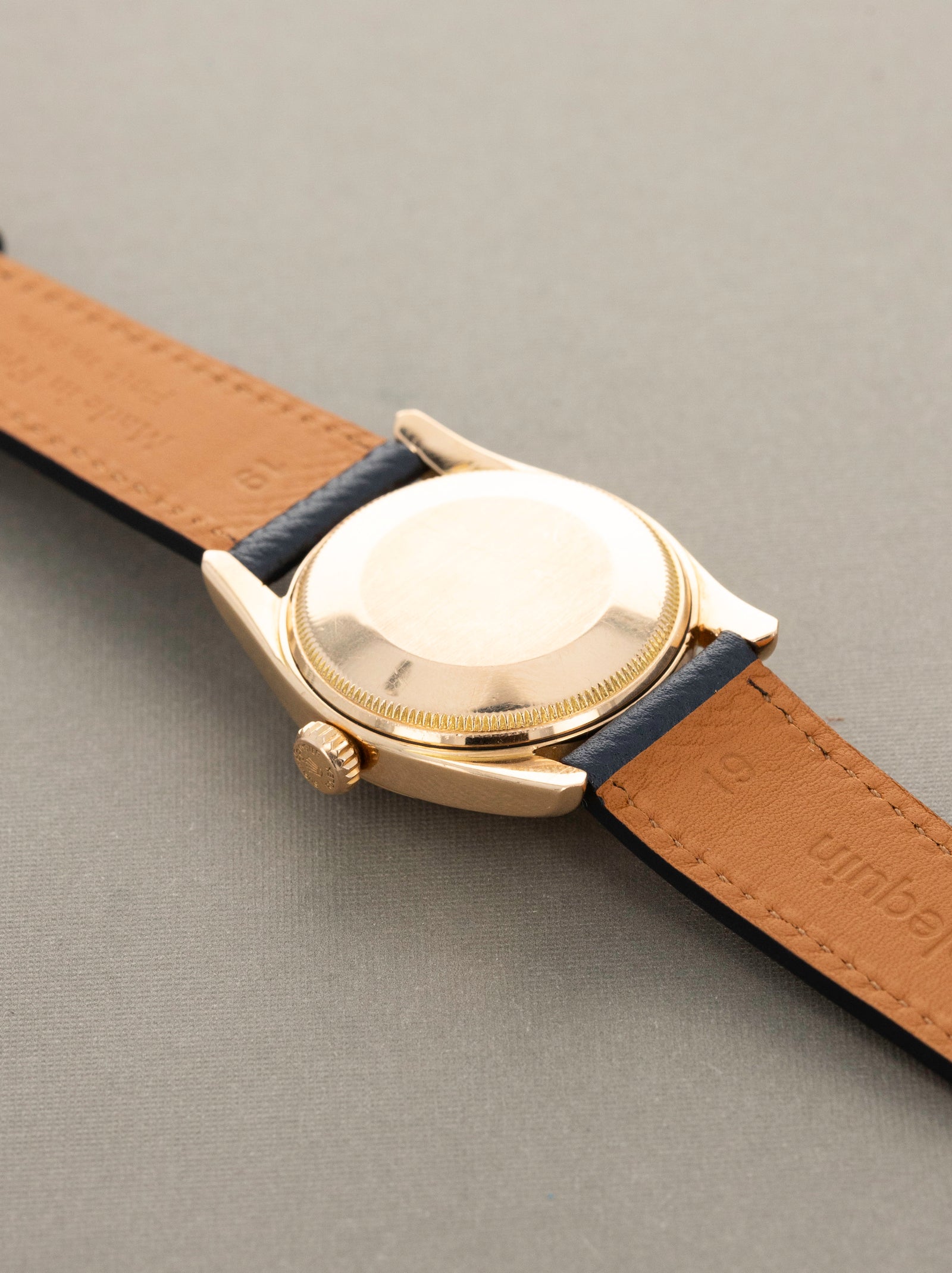 Rolex Oyster Perpetual Ref. 6090 - 'Bombe' Lug