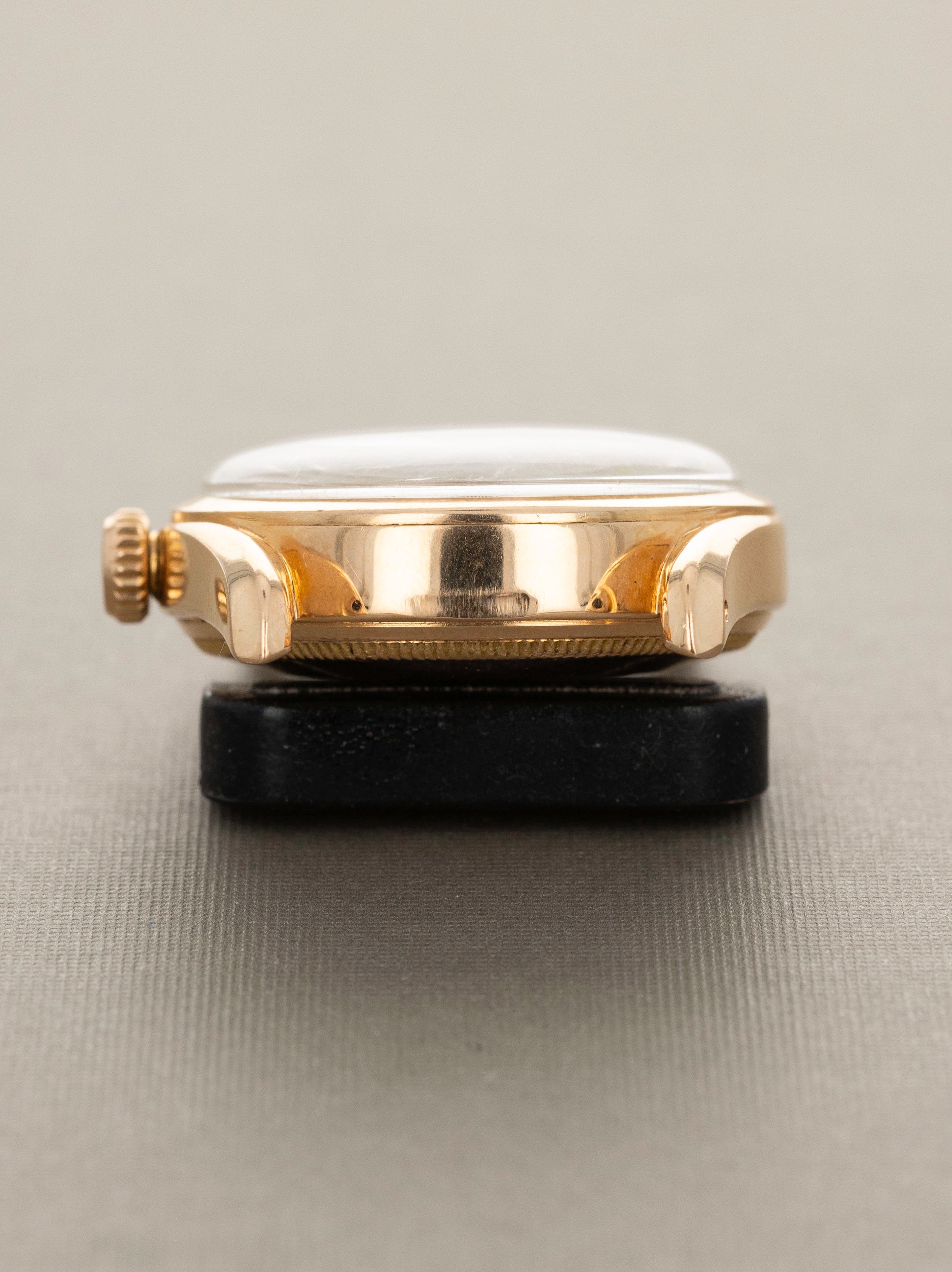 Rolex Oyster Perpetual Ref. 6090 - 'Bombe' Lug