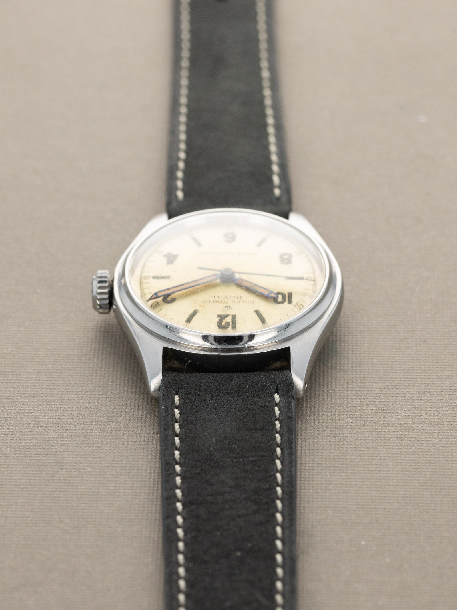 Rolex Oyster Royal Ref. 4444 - Silver 'Lemon' Patina Dial