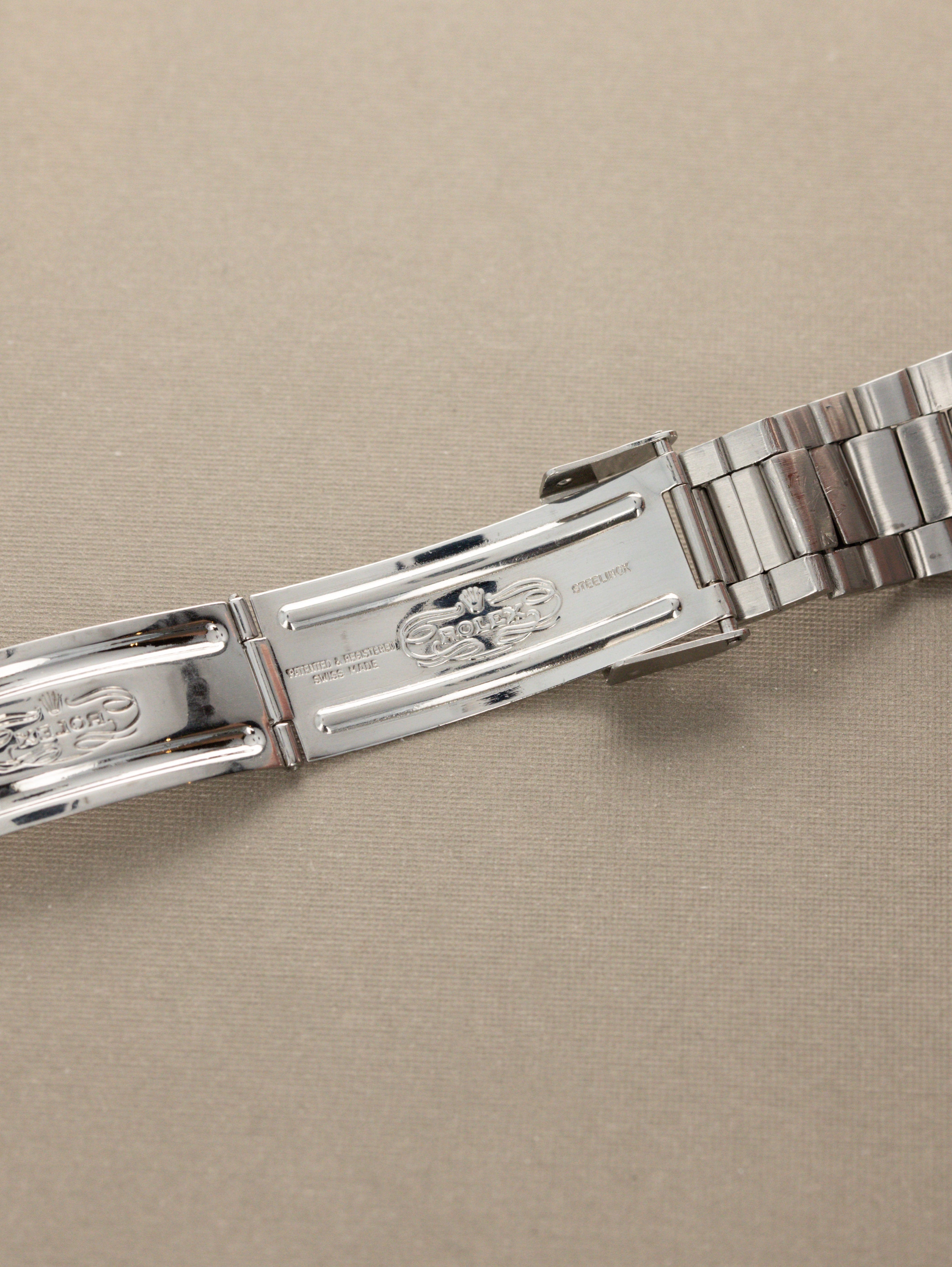 Rolex Sea-Dweller Ref. 1665 'Double Red' - Patent Pending 'Thin Case' With 'Tropical' Dial