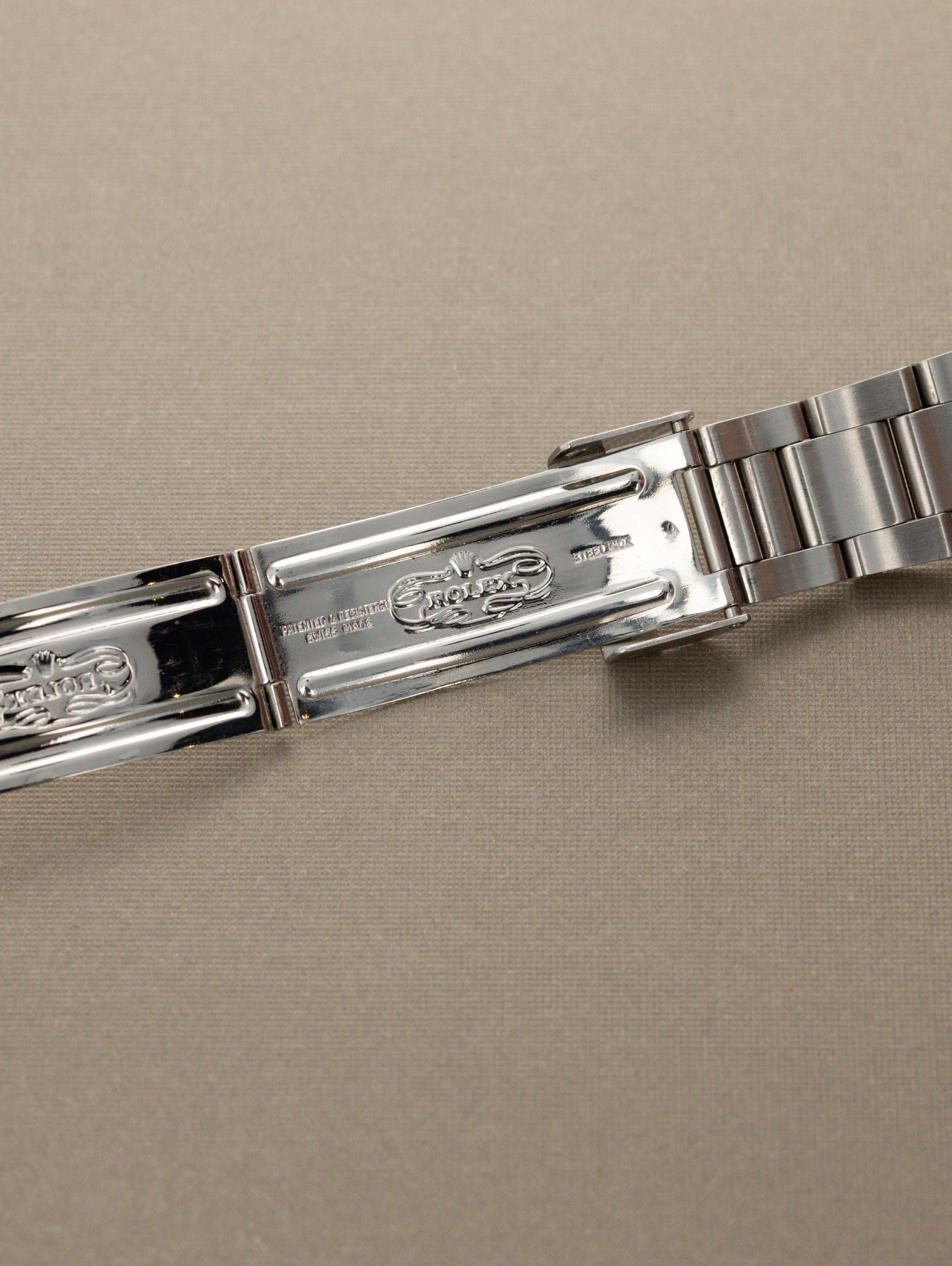 Rolex Sea-Dweller Ref. 1665 - 'Double Red' MK3 Dial w/ Box & Papers