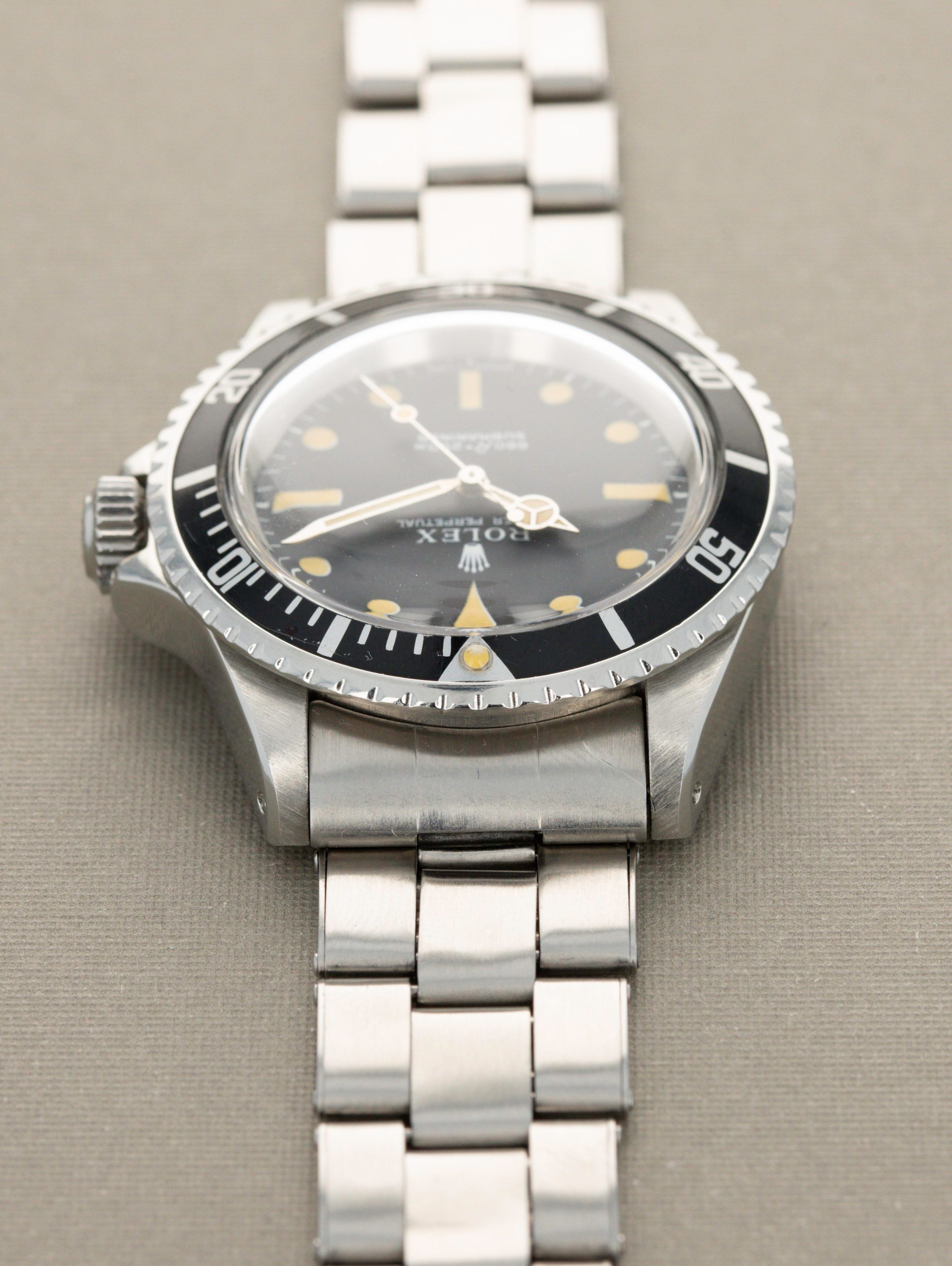 Rolex Submariner Ref. 5513 - Fat Font Kissing 40 Bezel W/ Papers