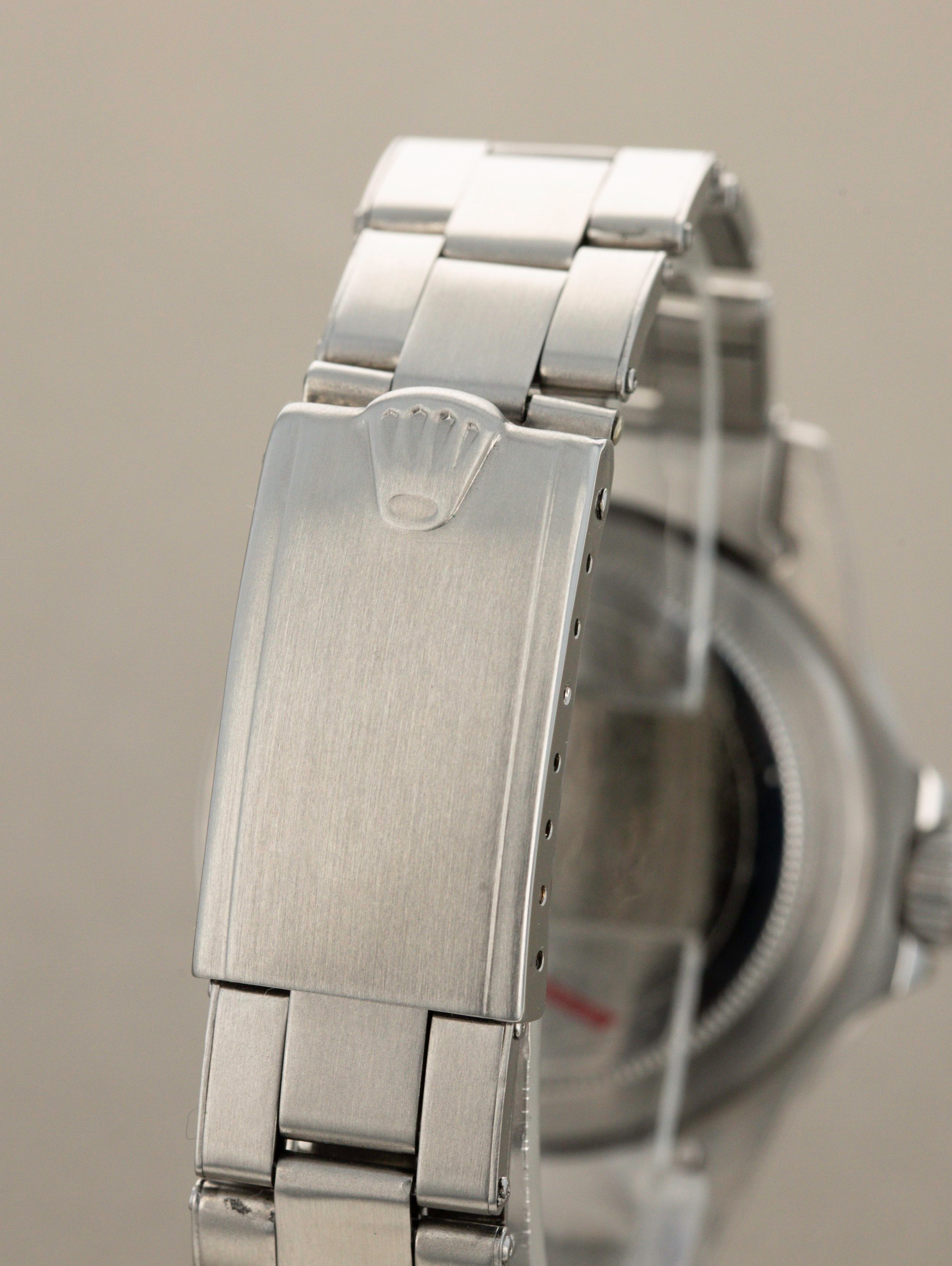 Rolex Submariner Ref. 5513 - Fat Font Kissing 40 Bezel W/ Papers