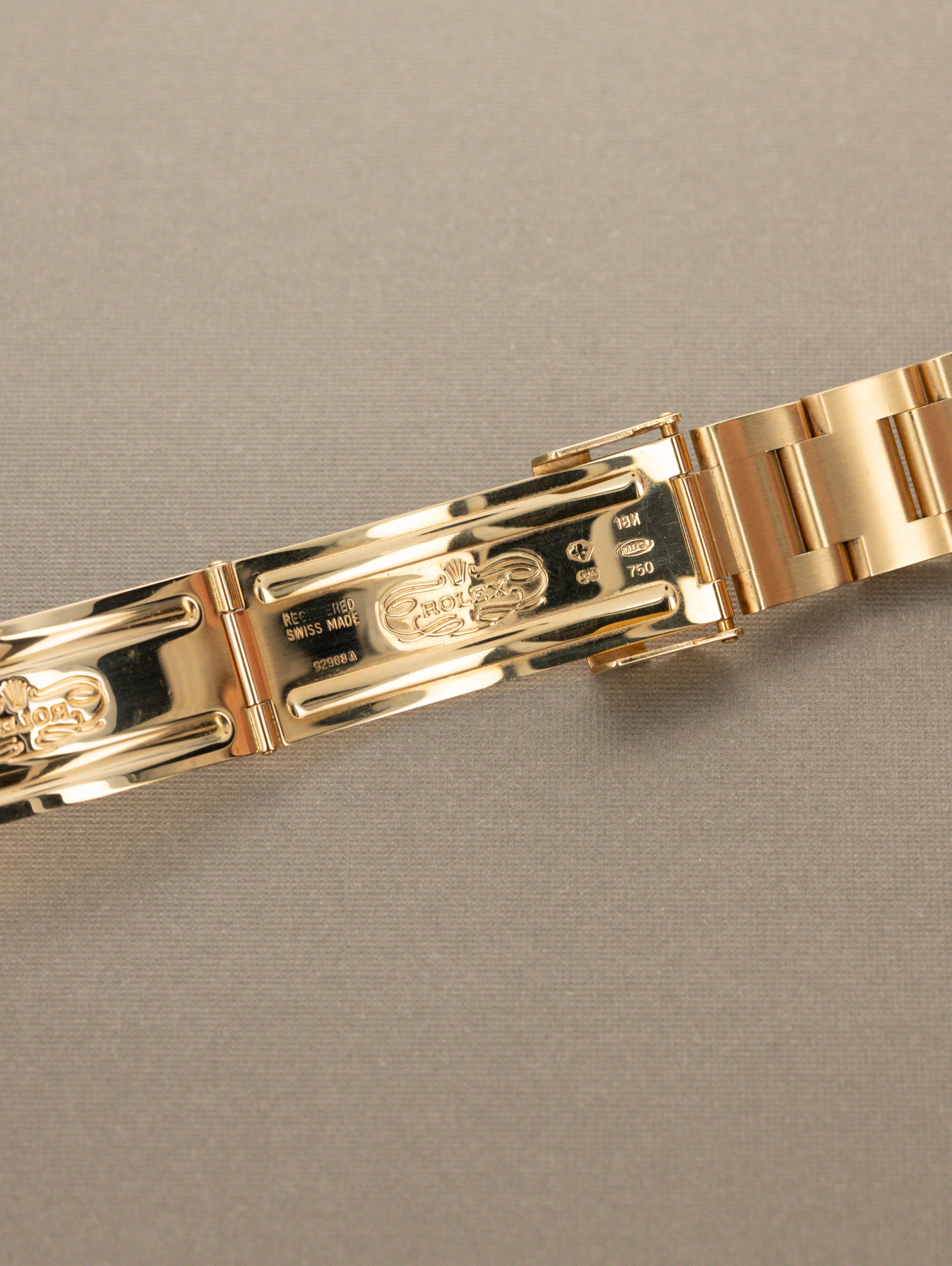 Rolex Submariner Date Ref. 16618 - 'Bluesy' Sunburst Blue Tritium Dial