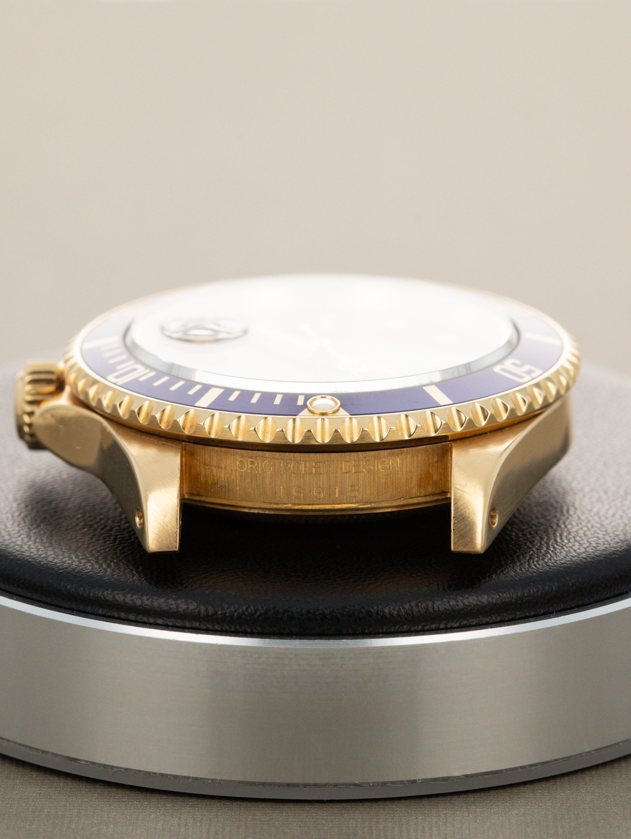 Rolex Submariner Date Ref. 16618 - 'Bluesy' Sunburst Blue Tritium Dial