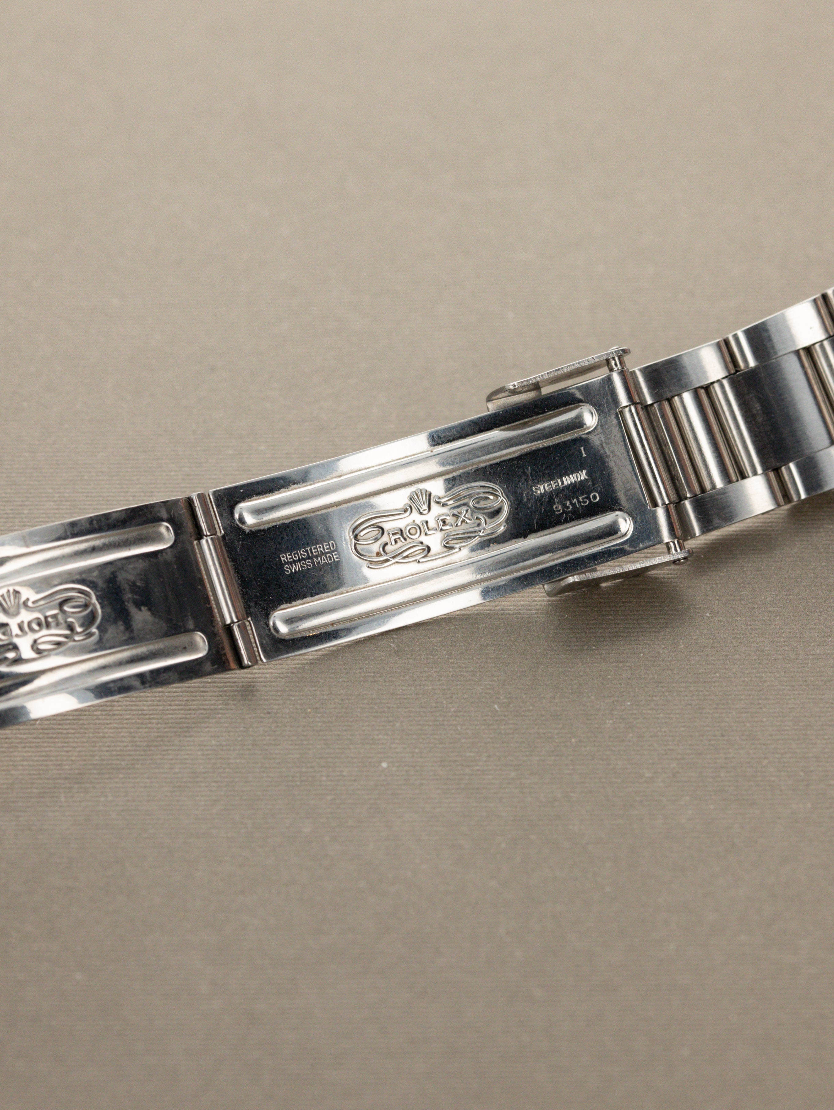 Rolex Submariner Date Ref. 1680 - MK4 'Red Sub' - Box & Papers