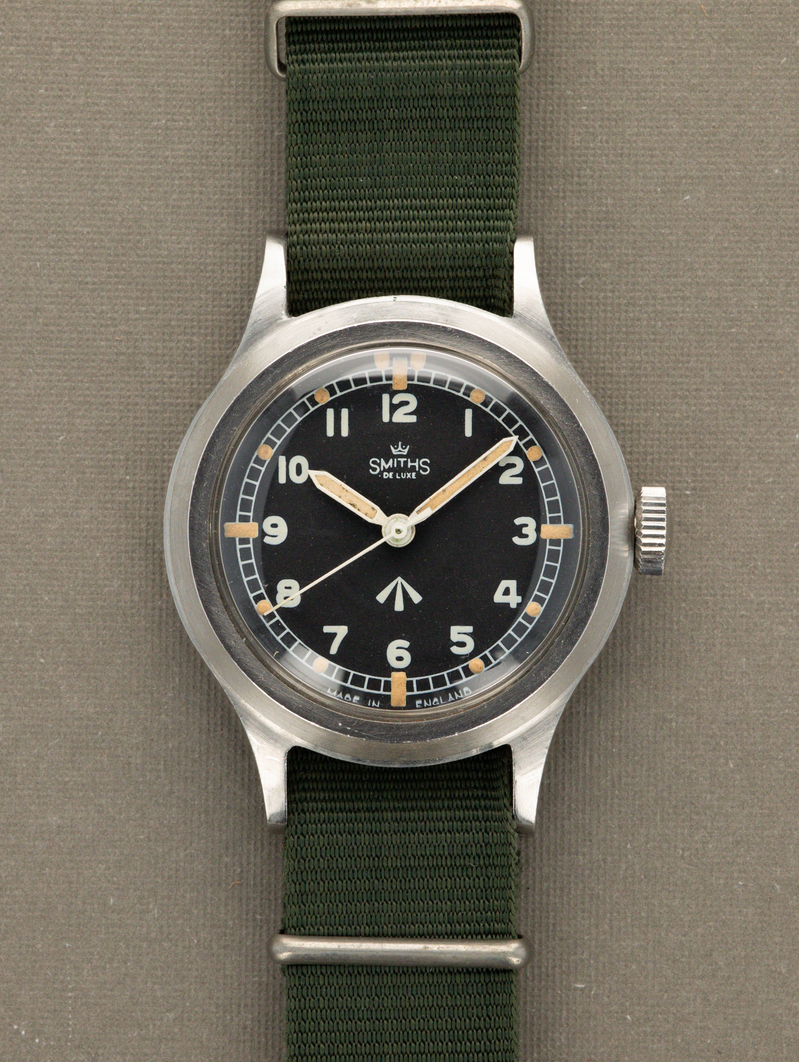 Smiths De Luxe Ref. 6B/542 - Matte Black 'Broad Arrow' Dial RAF-Issued Unpolished