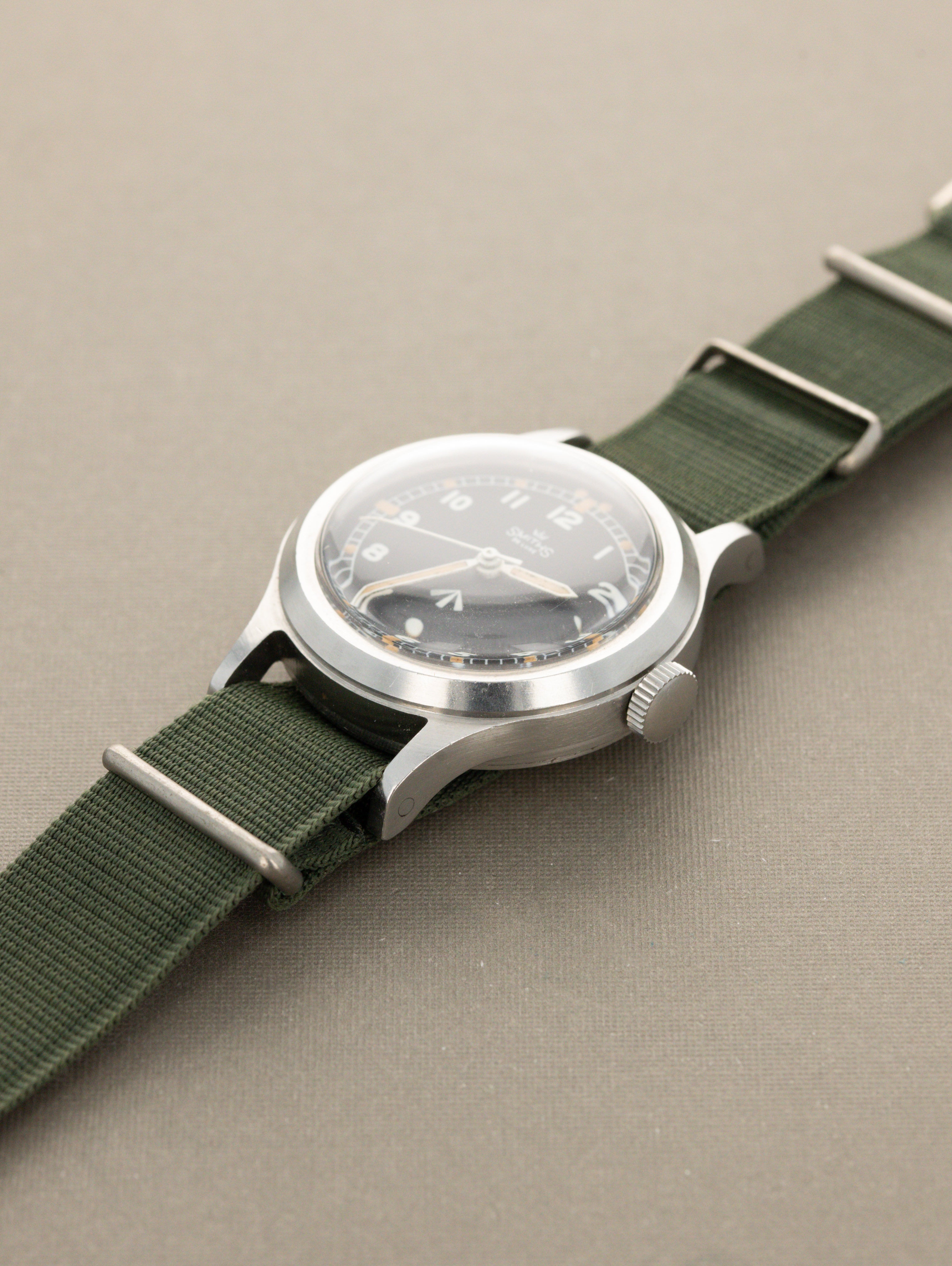 Smiths De Luxe Ref. 6B/542 - Matte Black 'Broad Arrow' Dial RAF-Issued Unpolished