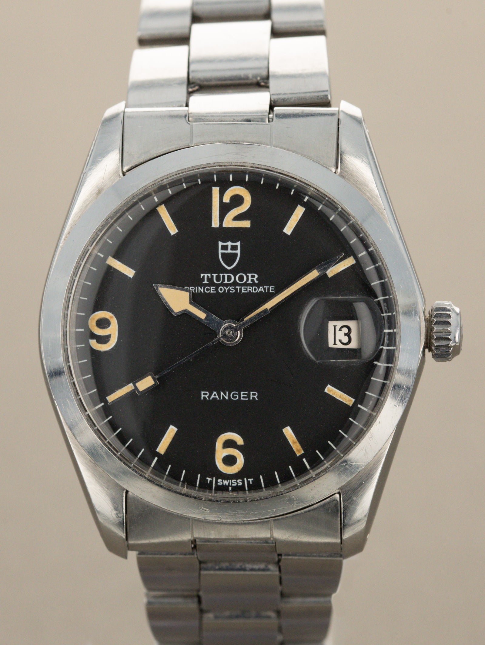 Tudor Ranger Date Ref. 7966/0 - Matte Black Dial w/ 'Roulette' Date Unpolished