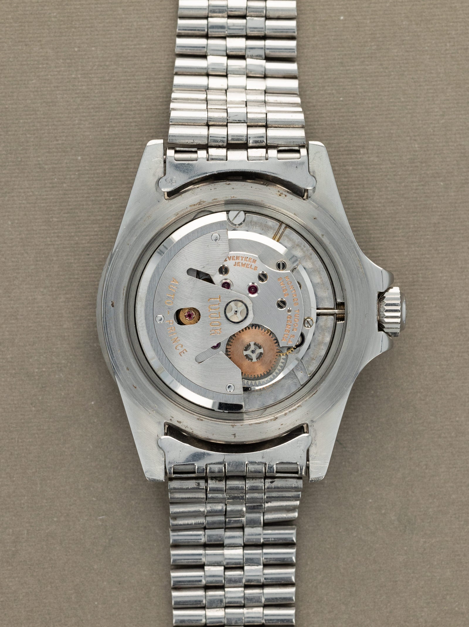 Tudor Submariner Ref. 7928 - 'Gilt Underline Chapter Ring'