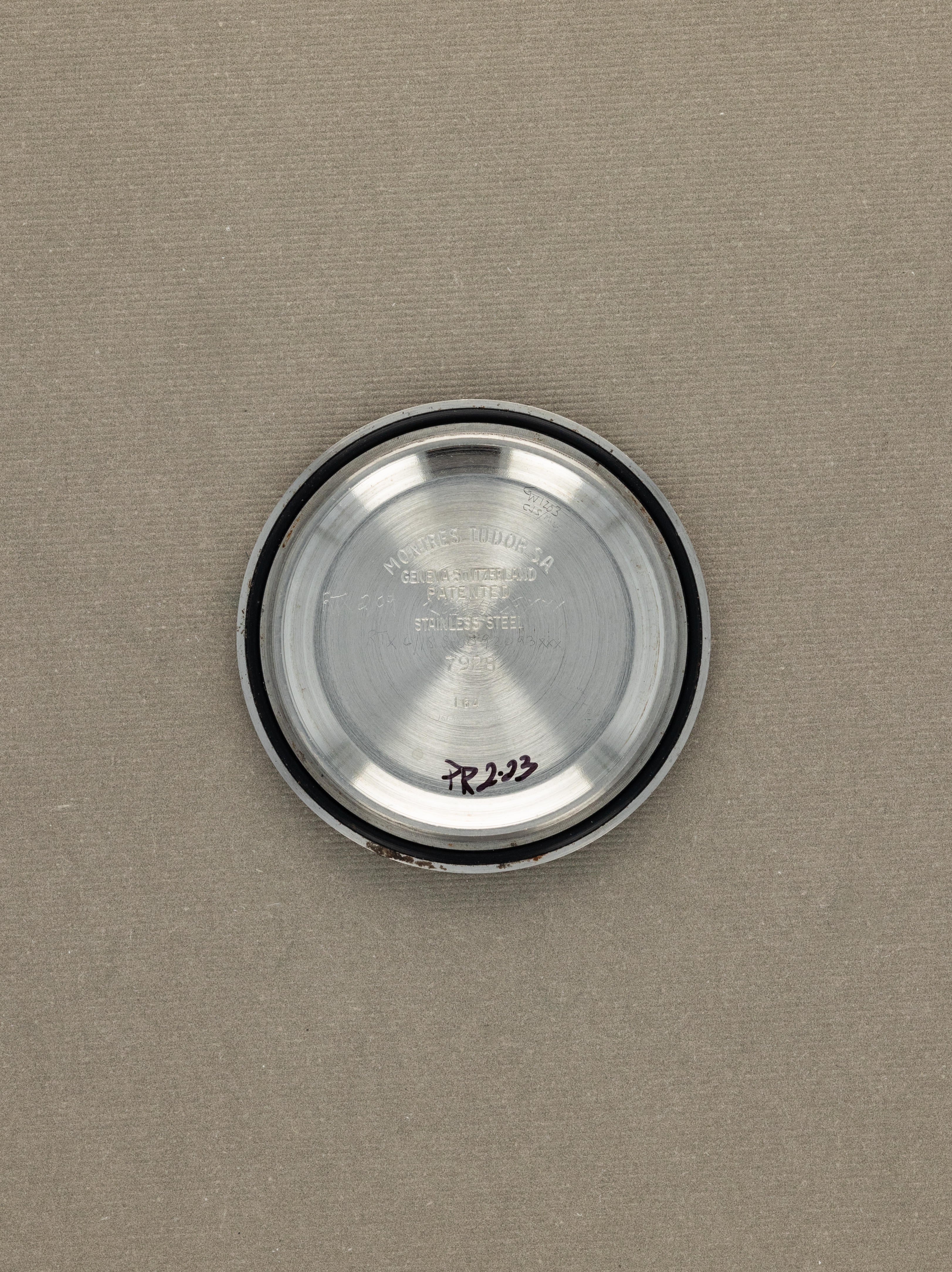 Tudor Submariner Ref. 7928 - 'Gilt Underline Chapter Ring'