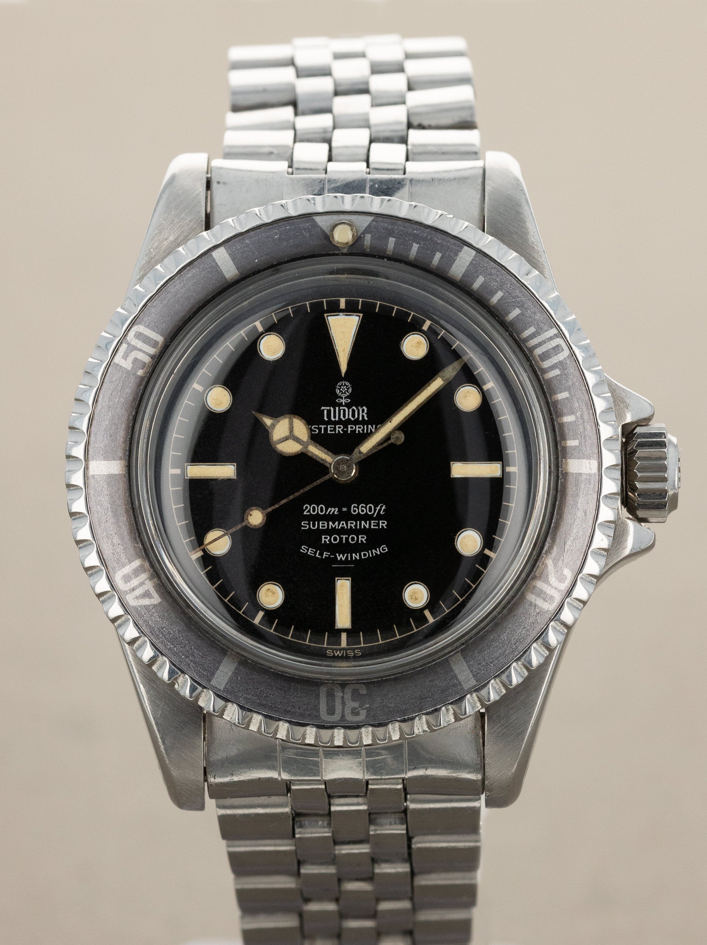 Tudor Submariner Ref. 7928 - 'Gilt Underline Chapter Ring'