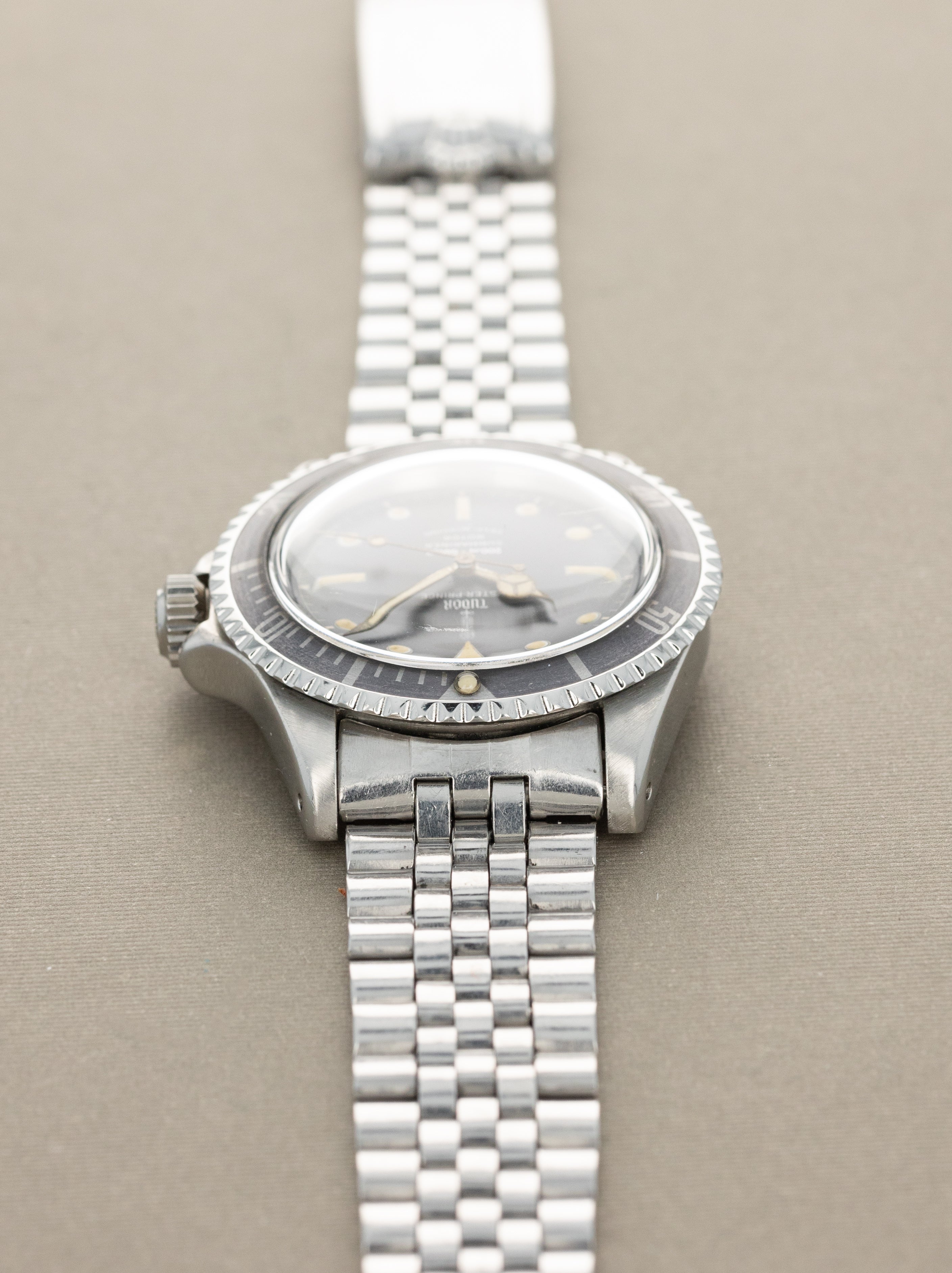 Tudor Submariner Ref. 7928 - 'Gilt Underline Chapter Ring'