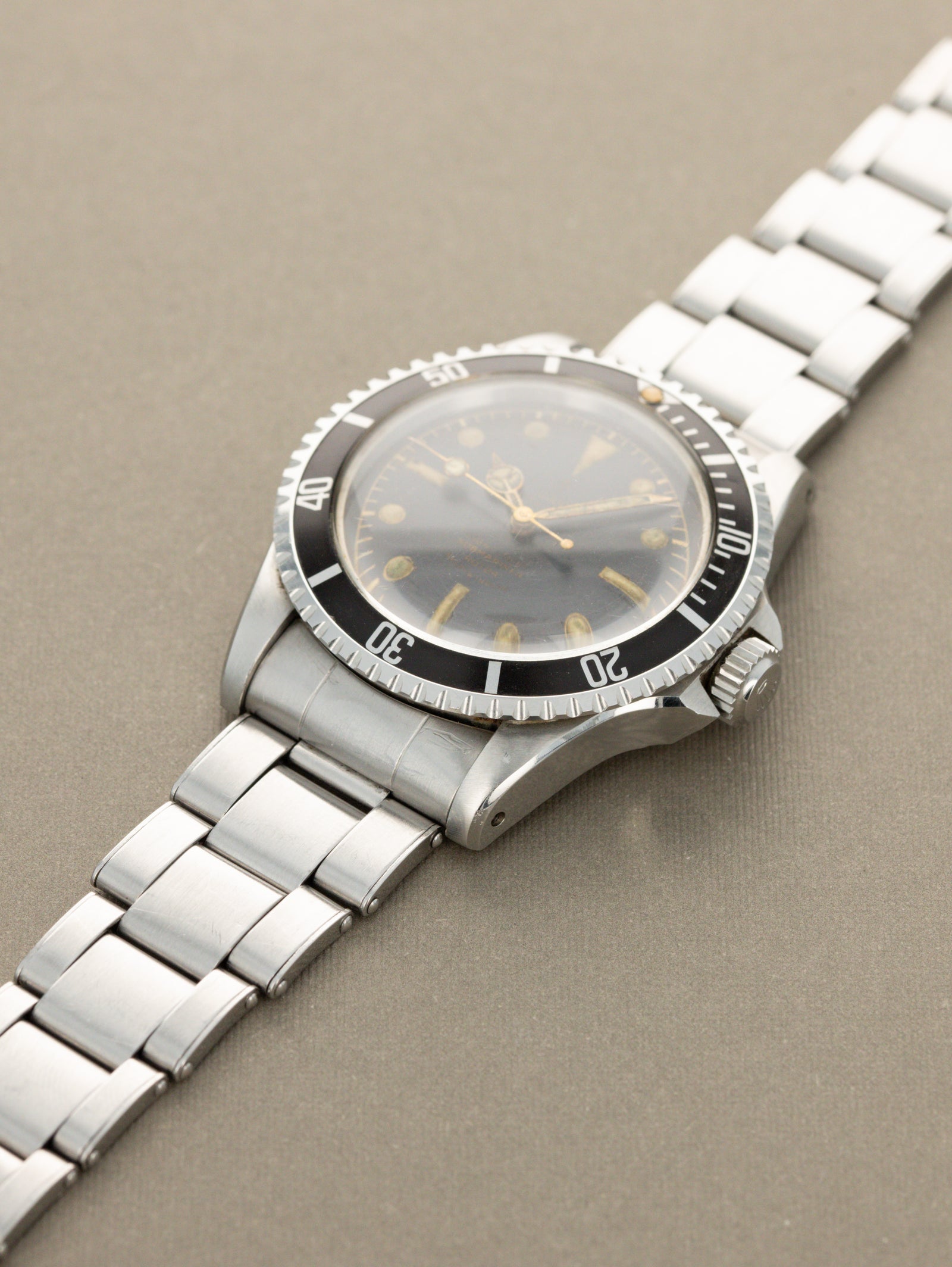Tudor Submariner Ref. 7928 'Eagle Beak' - Gilt Dial Unpolished