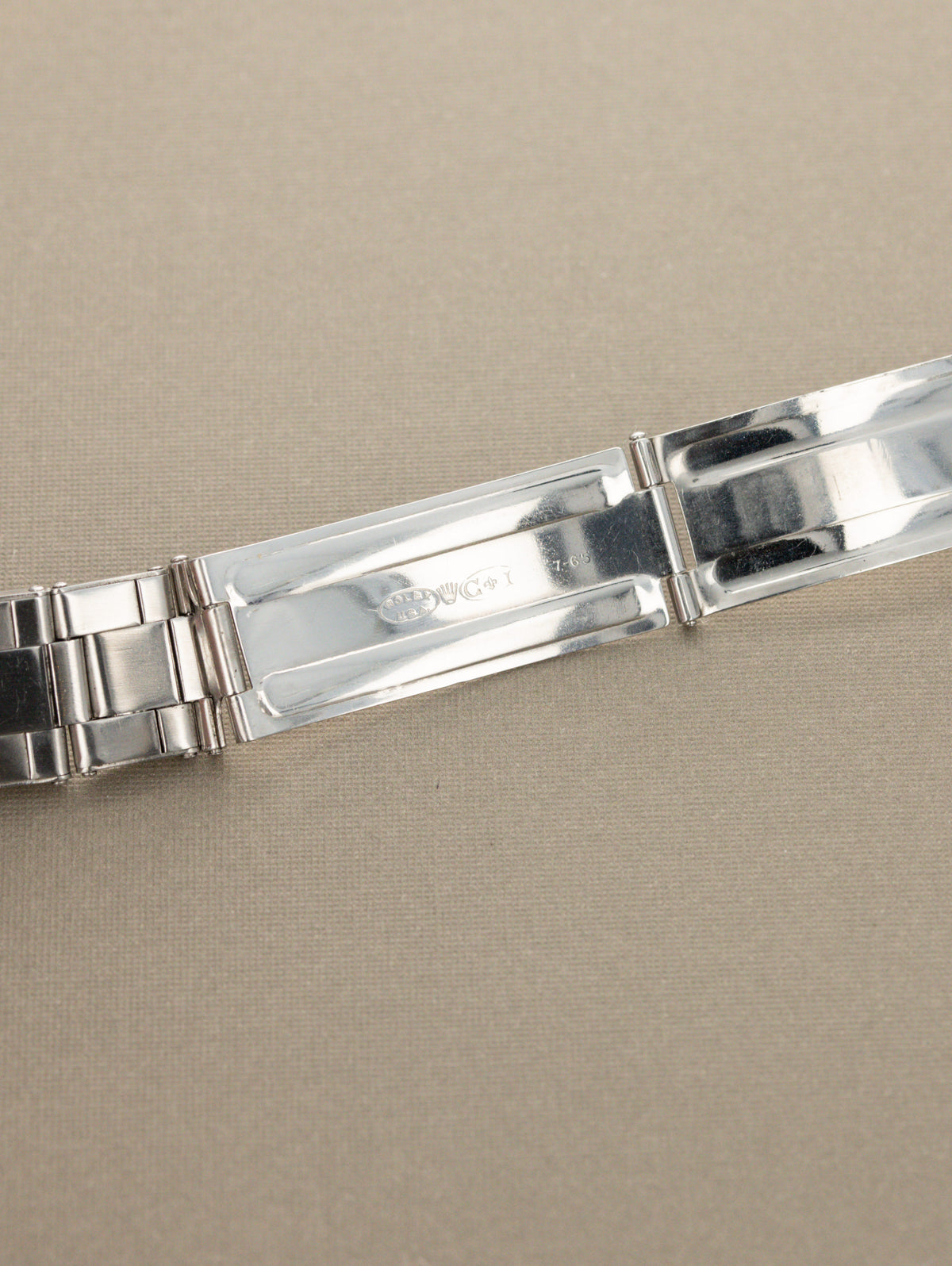 Tudor Submariner Ref. 7928 - Gilt Dial Unpolished