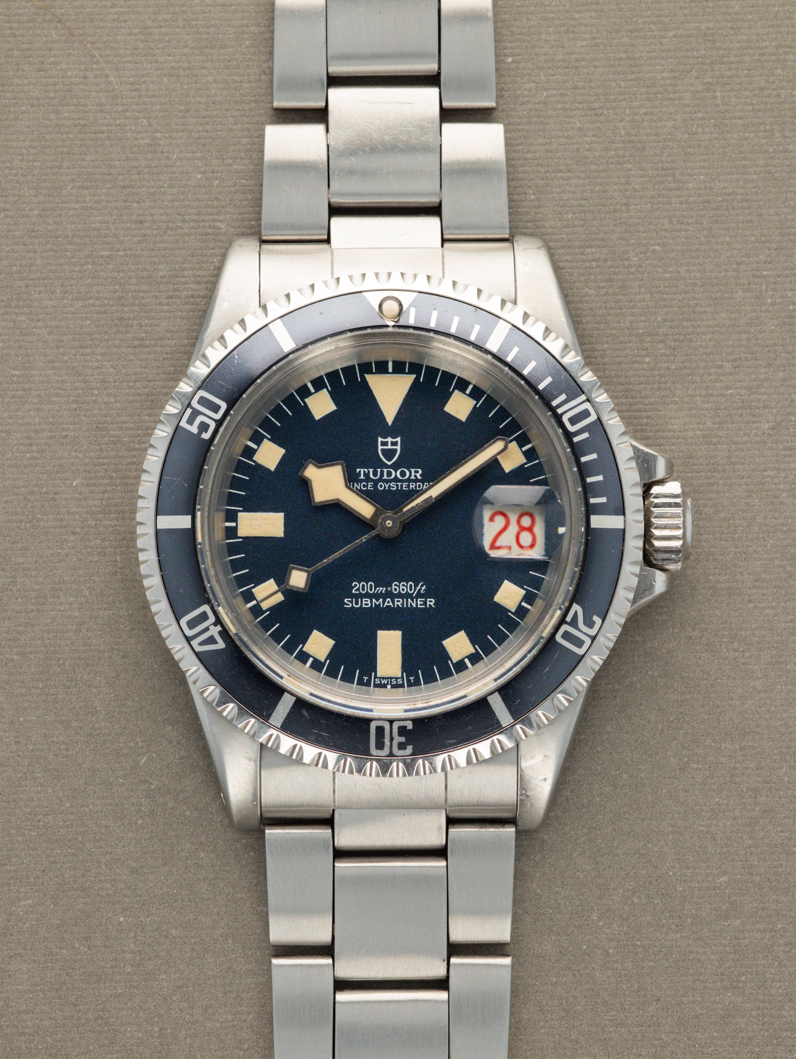 Tudor Submariner Ref. 7021/0 - Blue 'Snowflake Confetti Dial' With 'Roulette' Date