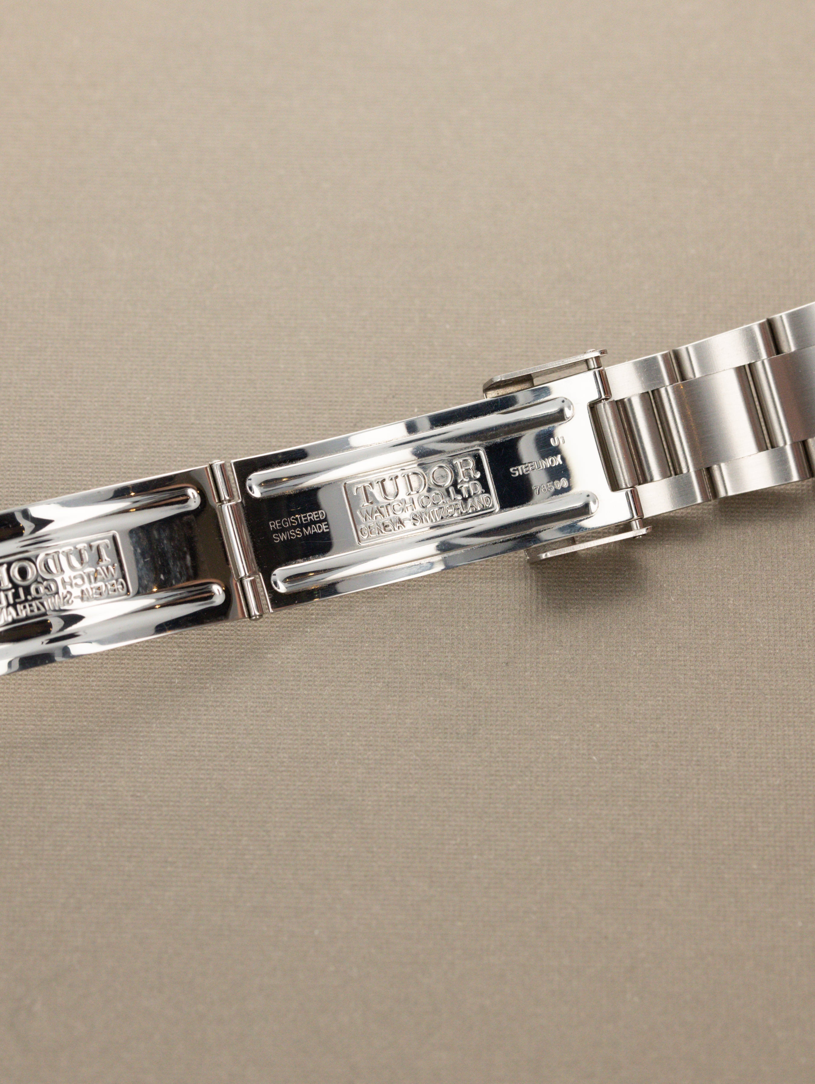 Tudor Submariner Date Ref. 76100 'Lollipop' - Blue Dial Unpolished W/ Box & Papers