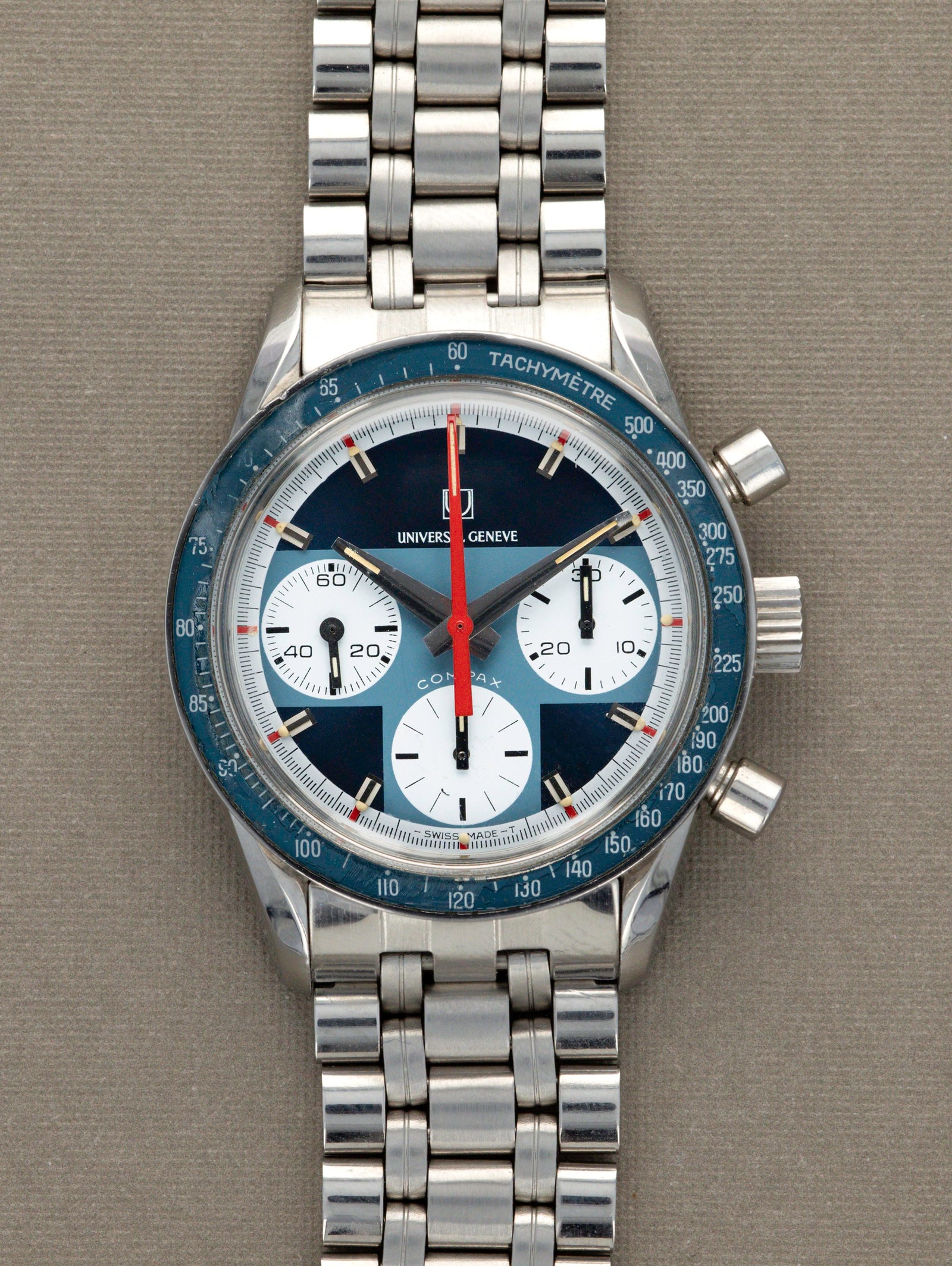 Universal Genève Compax Ref. 885108 - 'Exotic Nina'