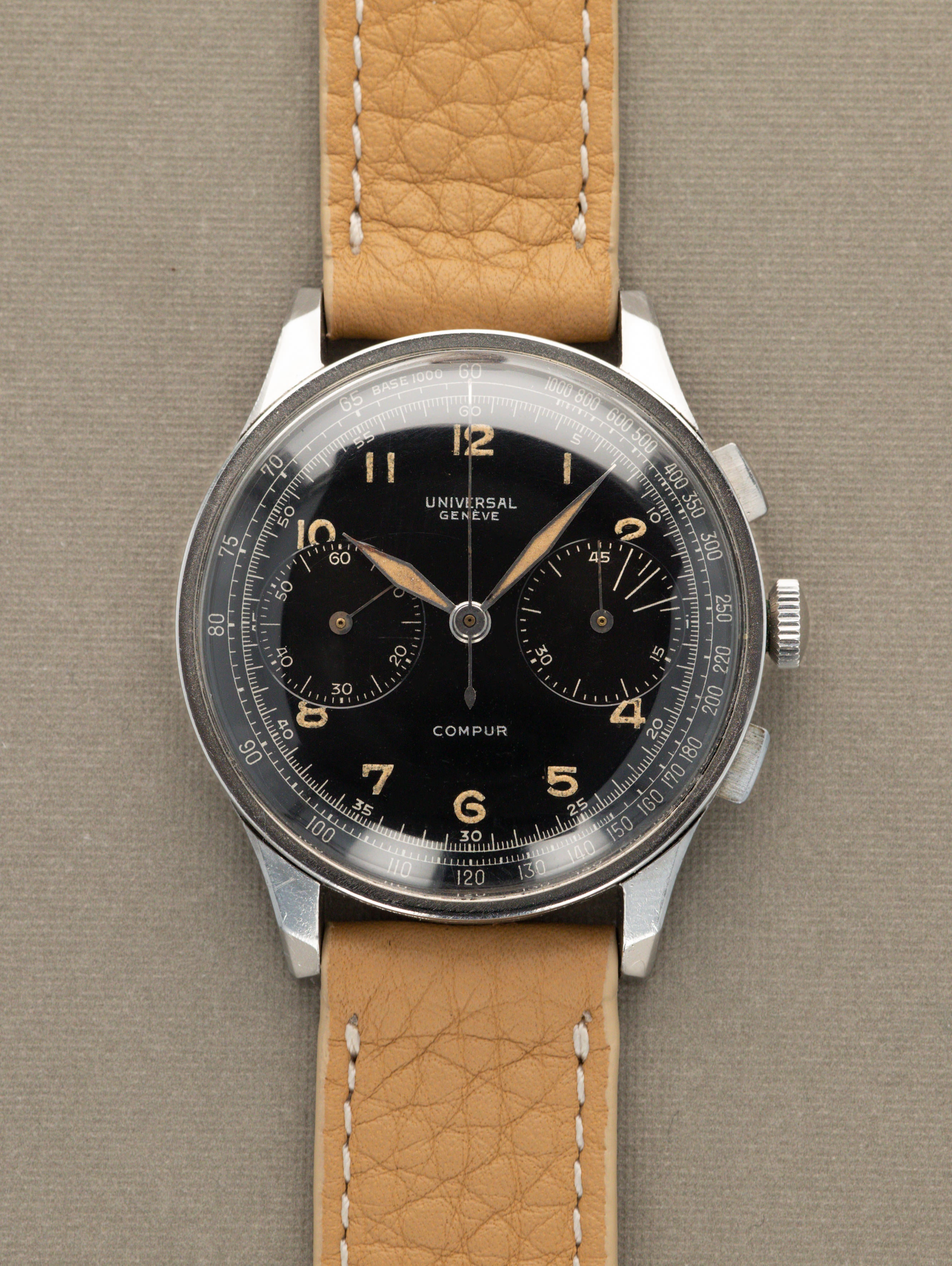 Universal Genève Compur Ref. 22517 - 'Jumbo' w/ Rare Black Dial Unpolished