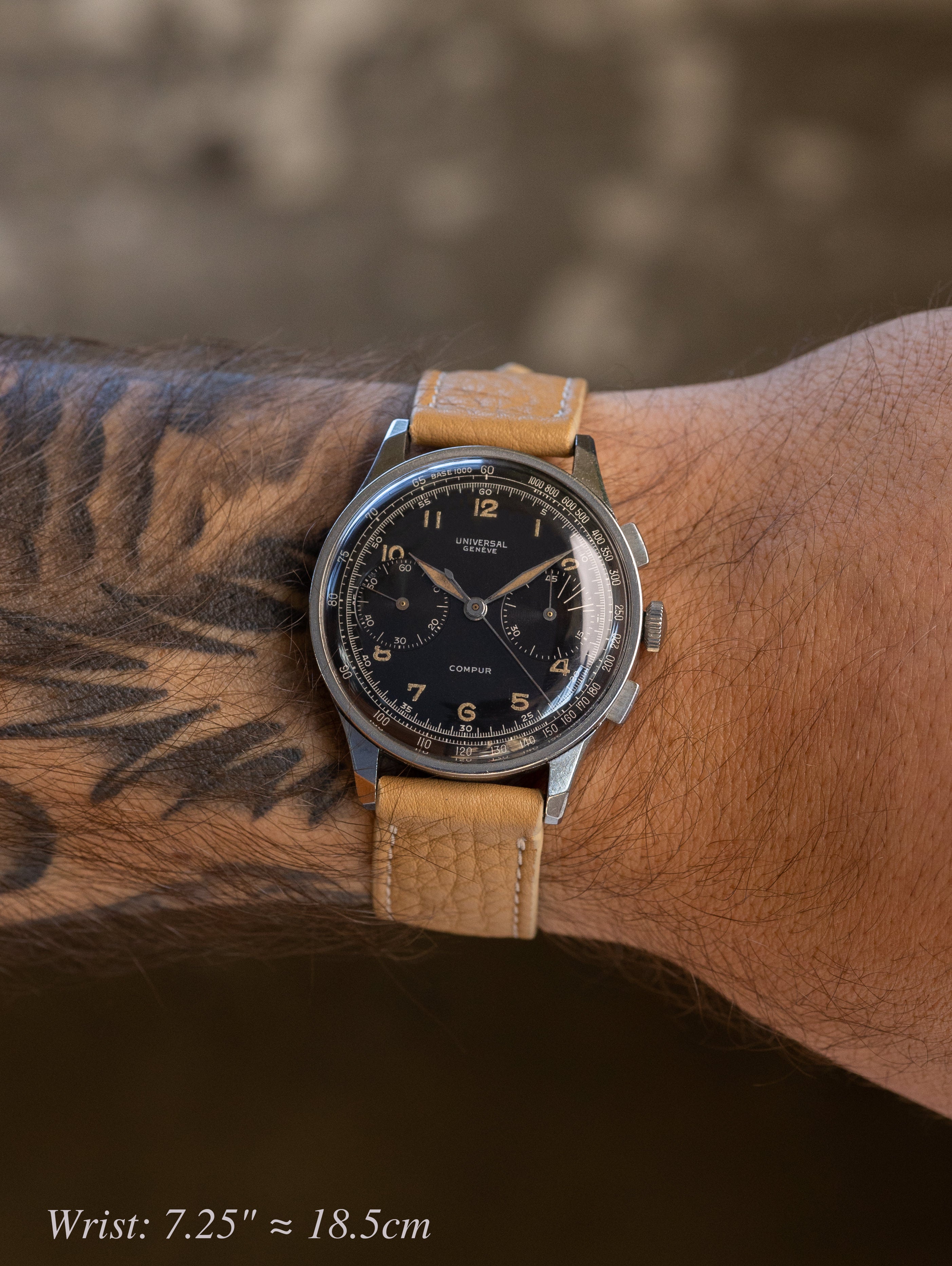 Universal Genève Compur Ref. 22517 - 'Jumbo' w/ Rare Black Dial Unpolished