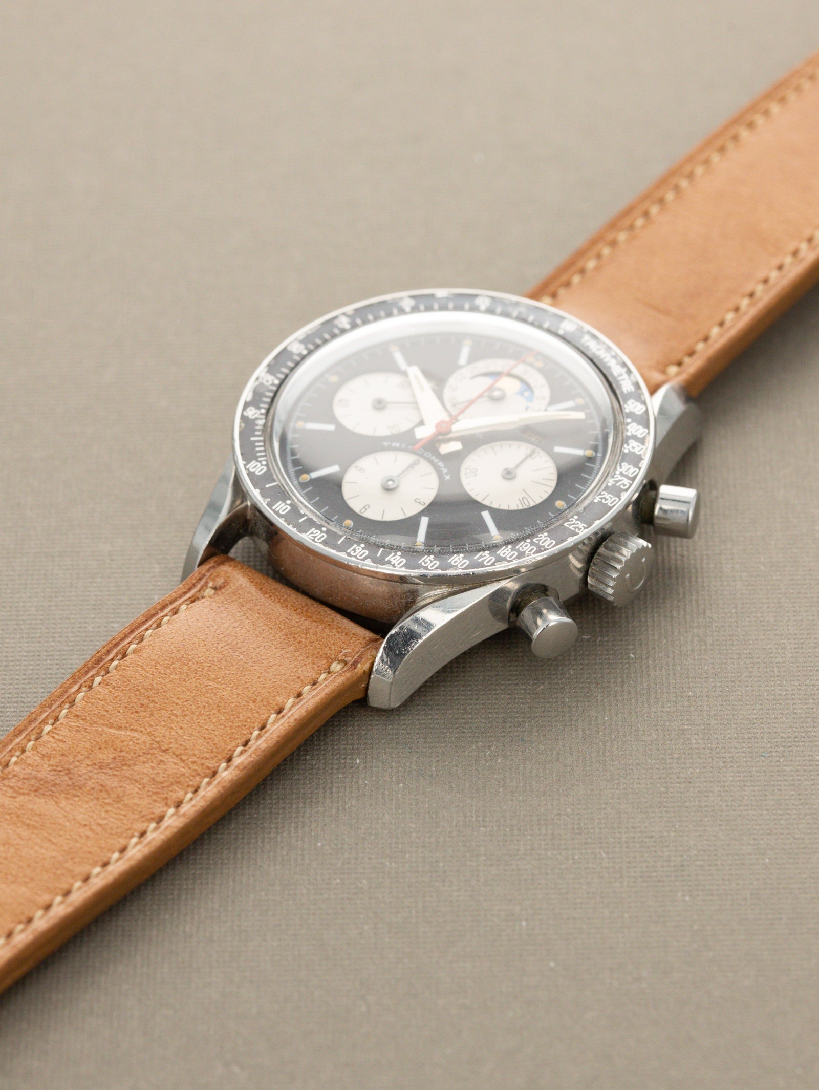 Universal Genève Tri-Compax Ref. 881101/02 'Evil Clapton' - Matte Black 'Reverse-Panda' Dial Unpolished