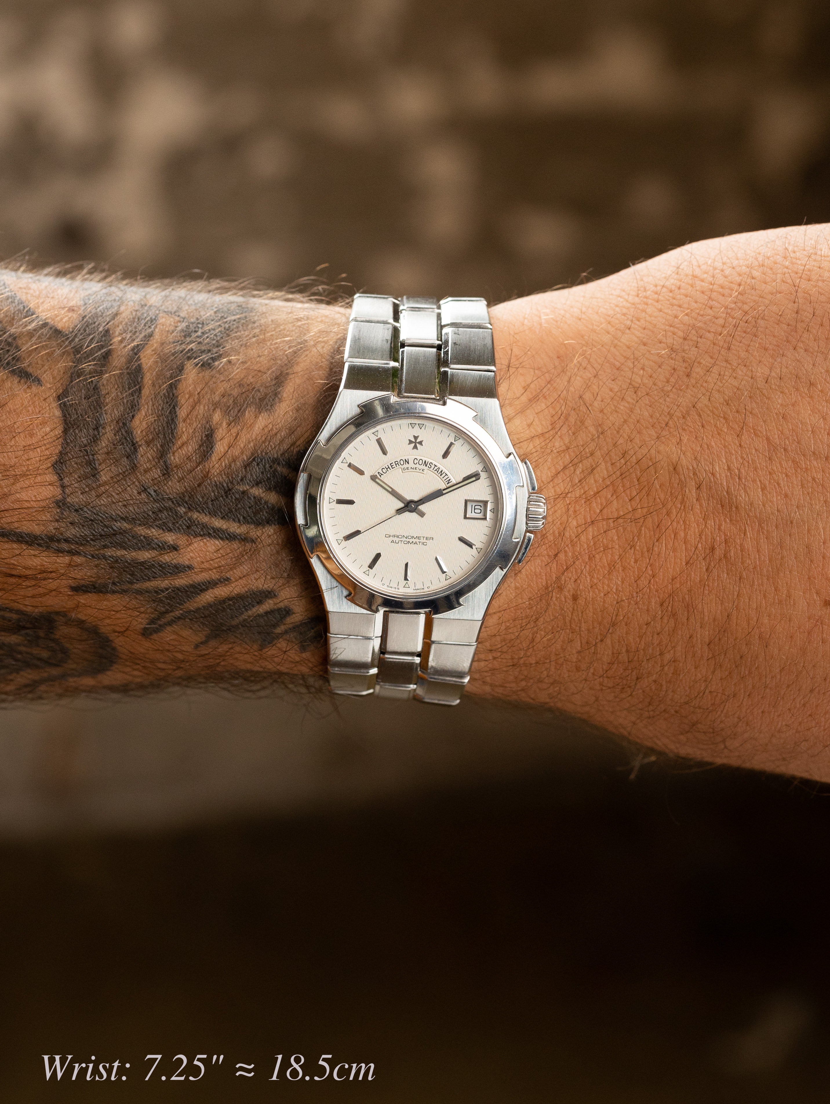 Vacheron Constantin Overseas Ref. 42042 - White 'Guilloché' Dial
