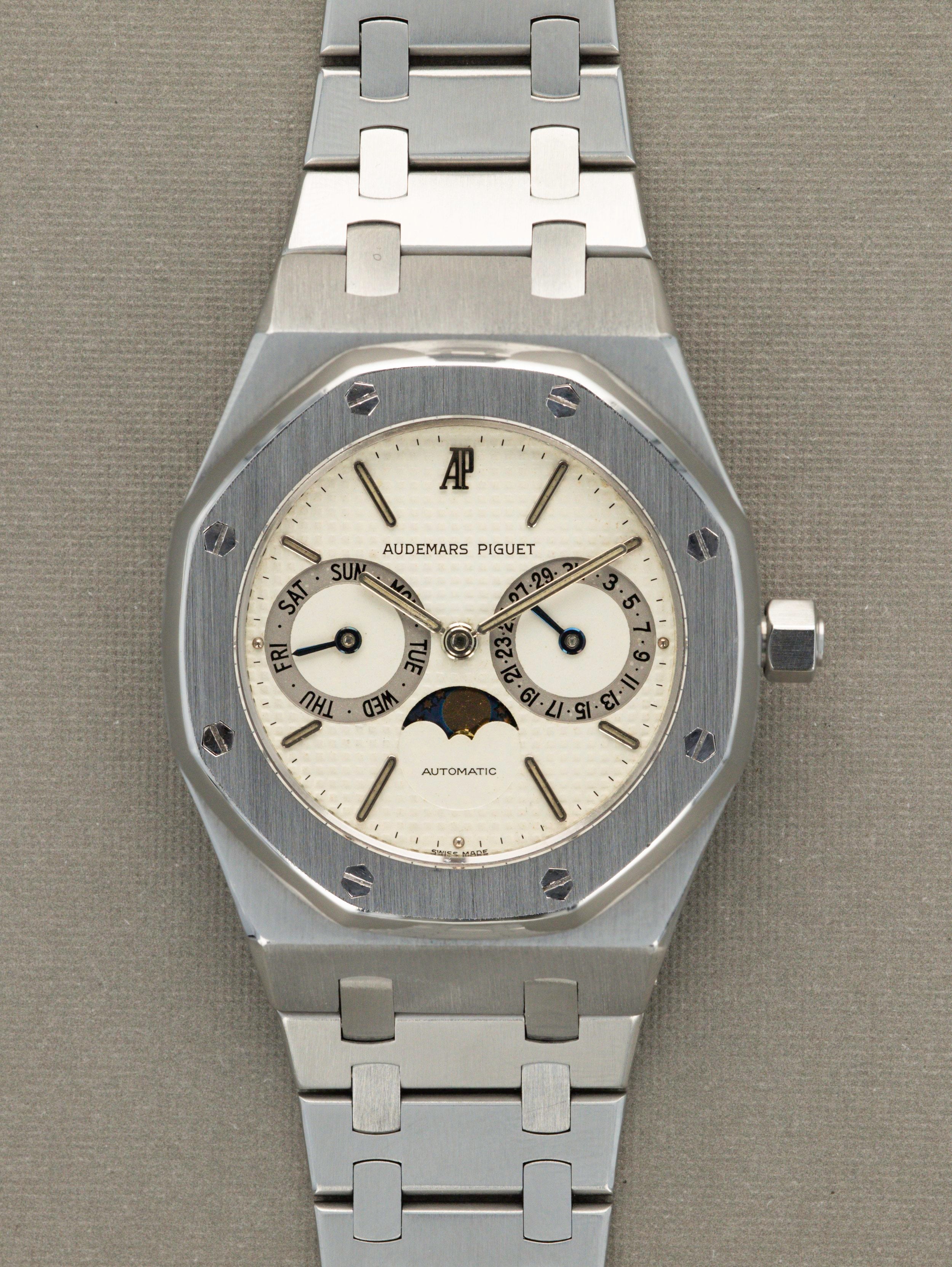 Audemars Piguet Royal Oak - Day-Date Moonphase - Ref 25594 ST