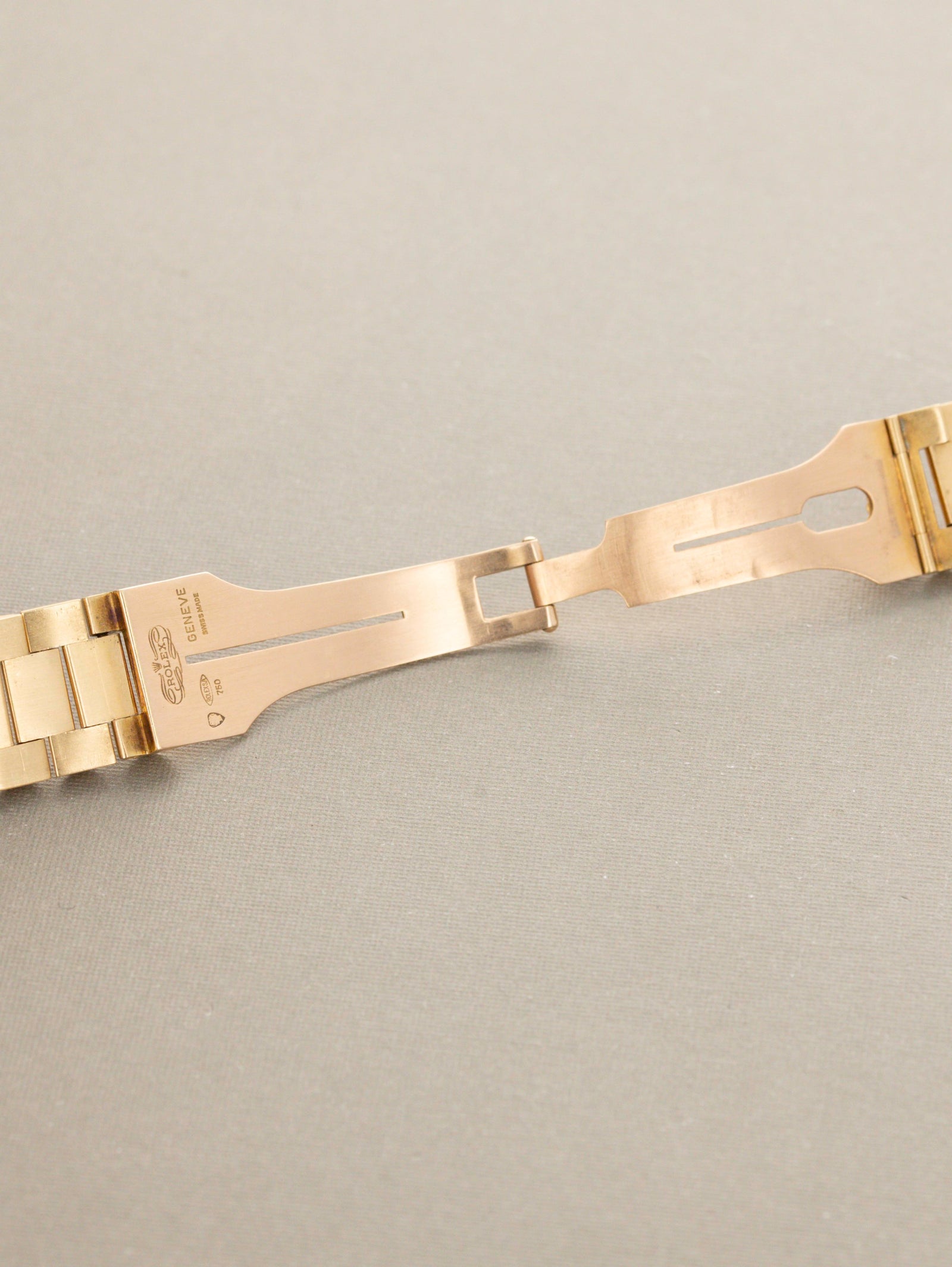 Rolex Day-Date Ref. 1802 - Black Gilt Dial