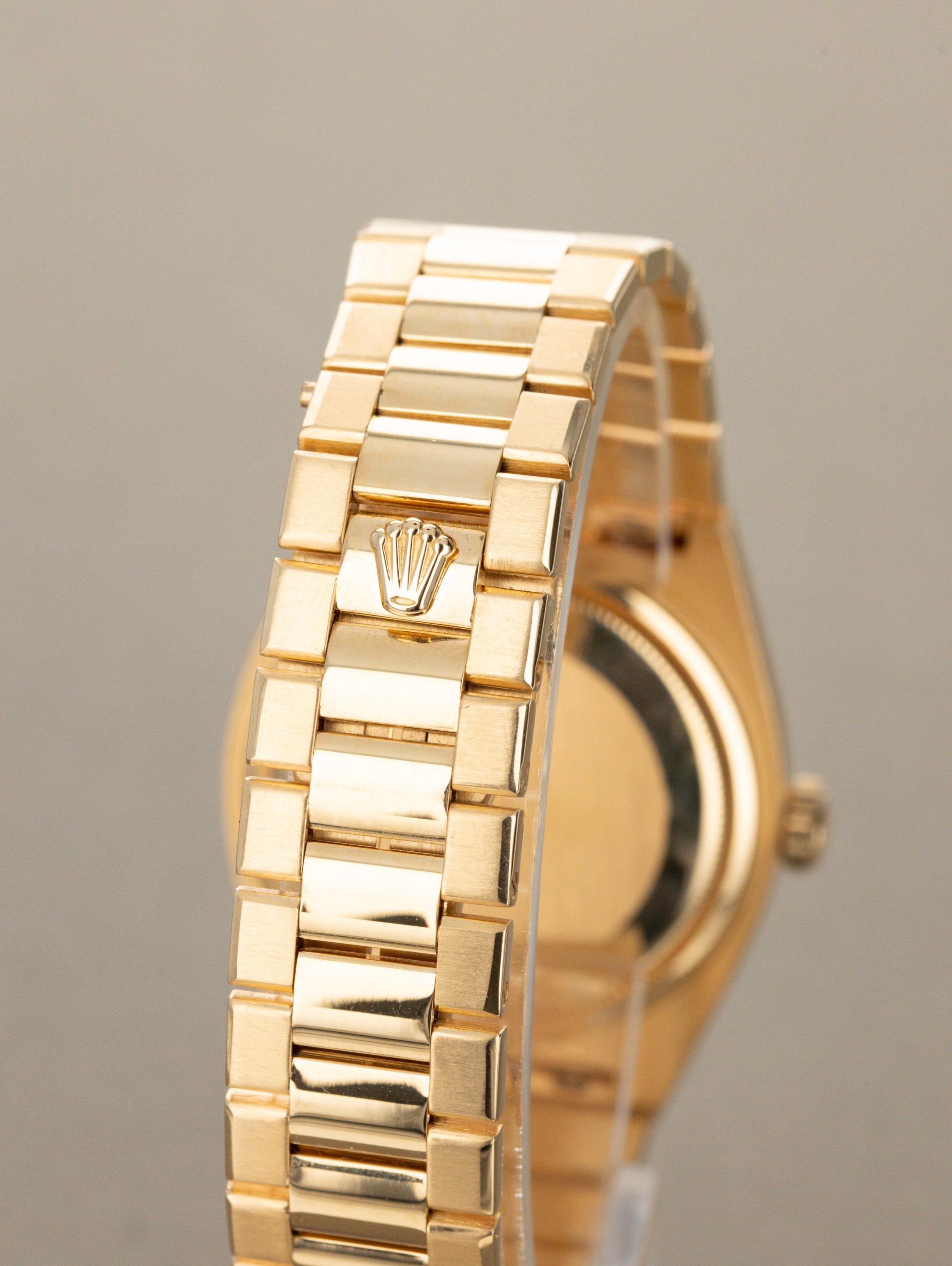 Rolex Oysterquartz Day-Date Ref. 19018 - Black Pyramid Dial