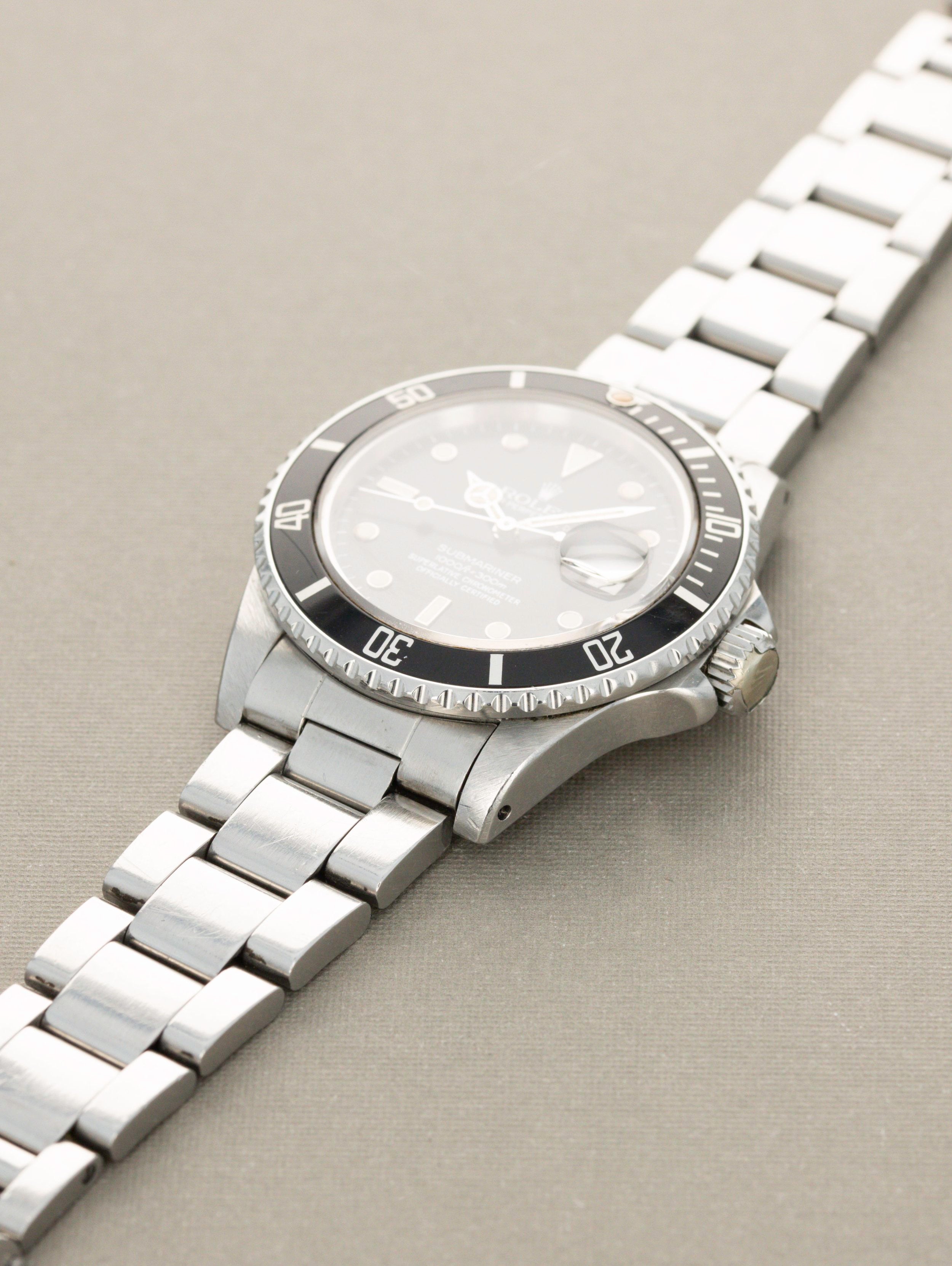 Rolex Submariner Date Ref. 16800 - Gloss Dial