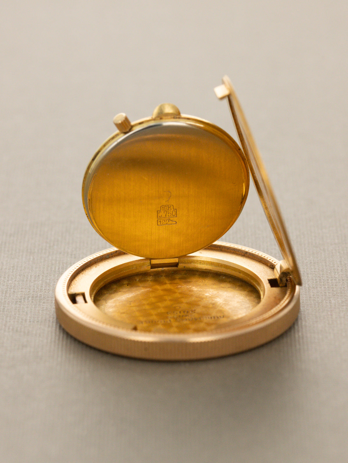 Audemars Piguet Yellow Gold 'Coin' Watch - Satin Silver Dial